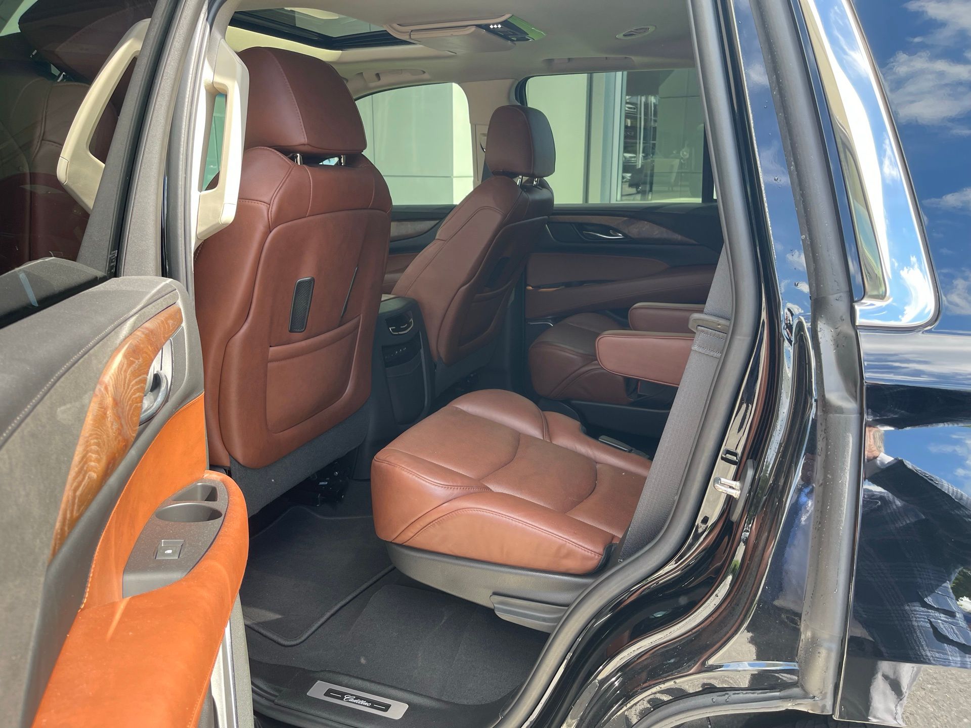 2019 Cadillac Escalade Premium Luxury 9