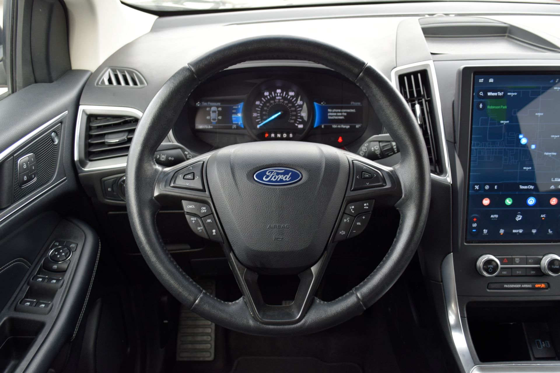 2022 Ford Edge Titanium Black at Toyota of Victoria
