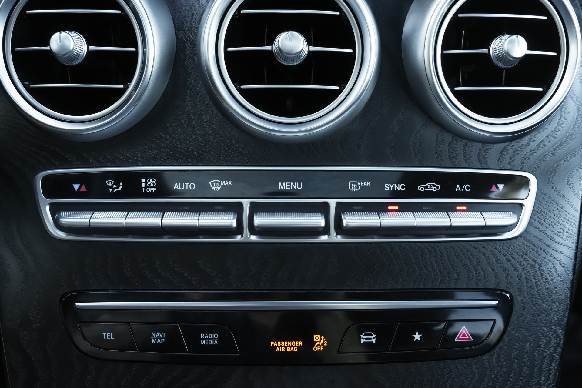 2023 Mercedes-Benz GLC Coupe GLC300 - Photo 16