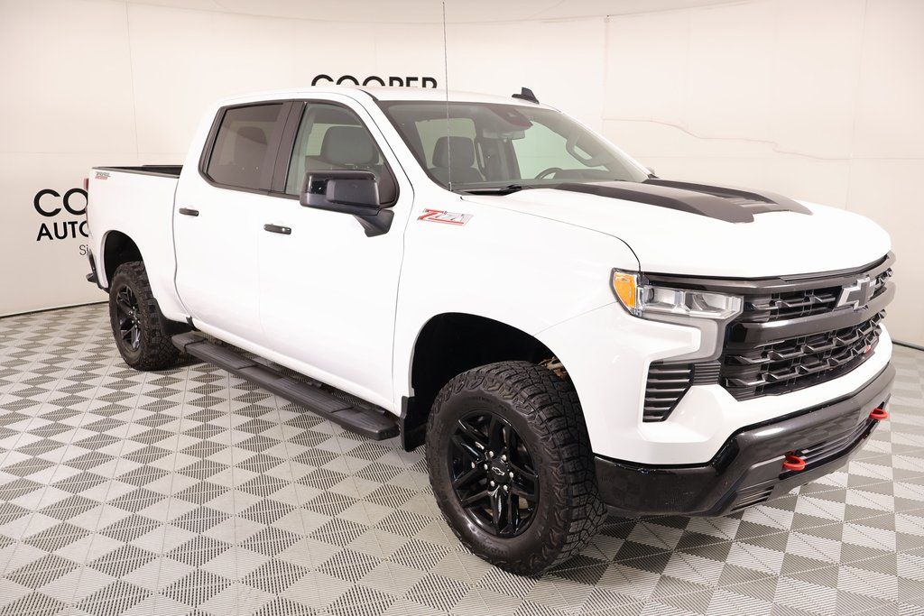 2024 Chevrolet Silverado 1500 LT Trail Boss Crew Cab 4WD