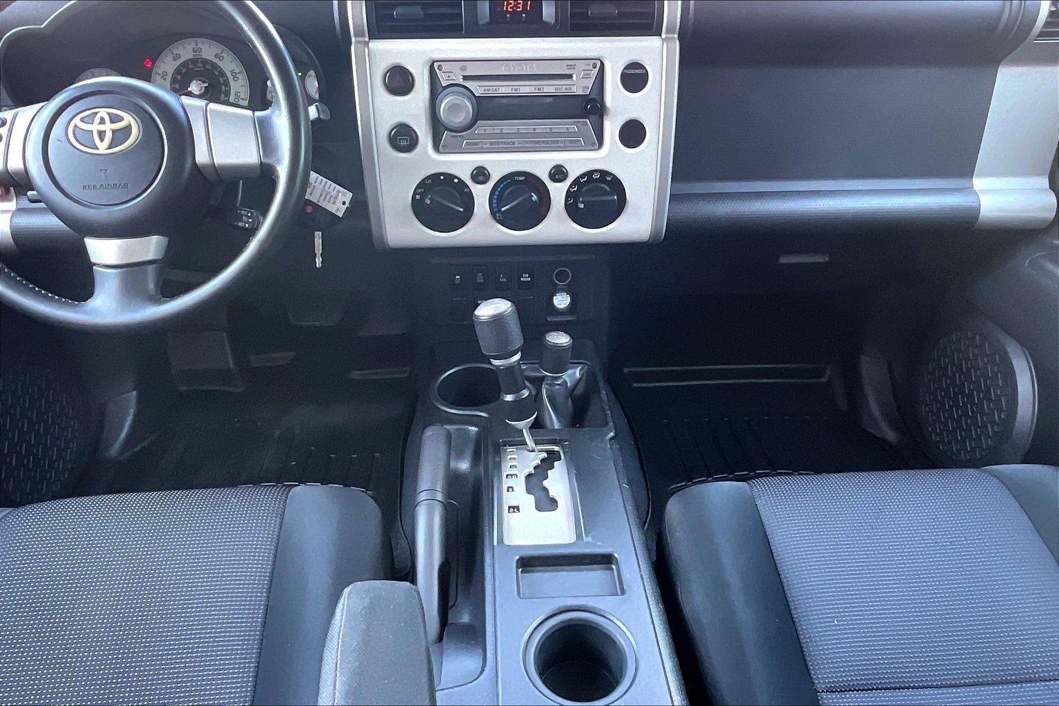 View vehicle photo 7