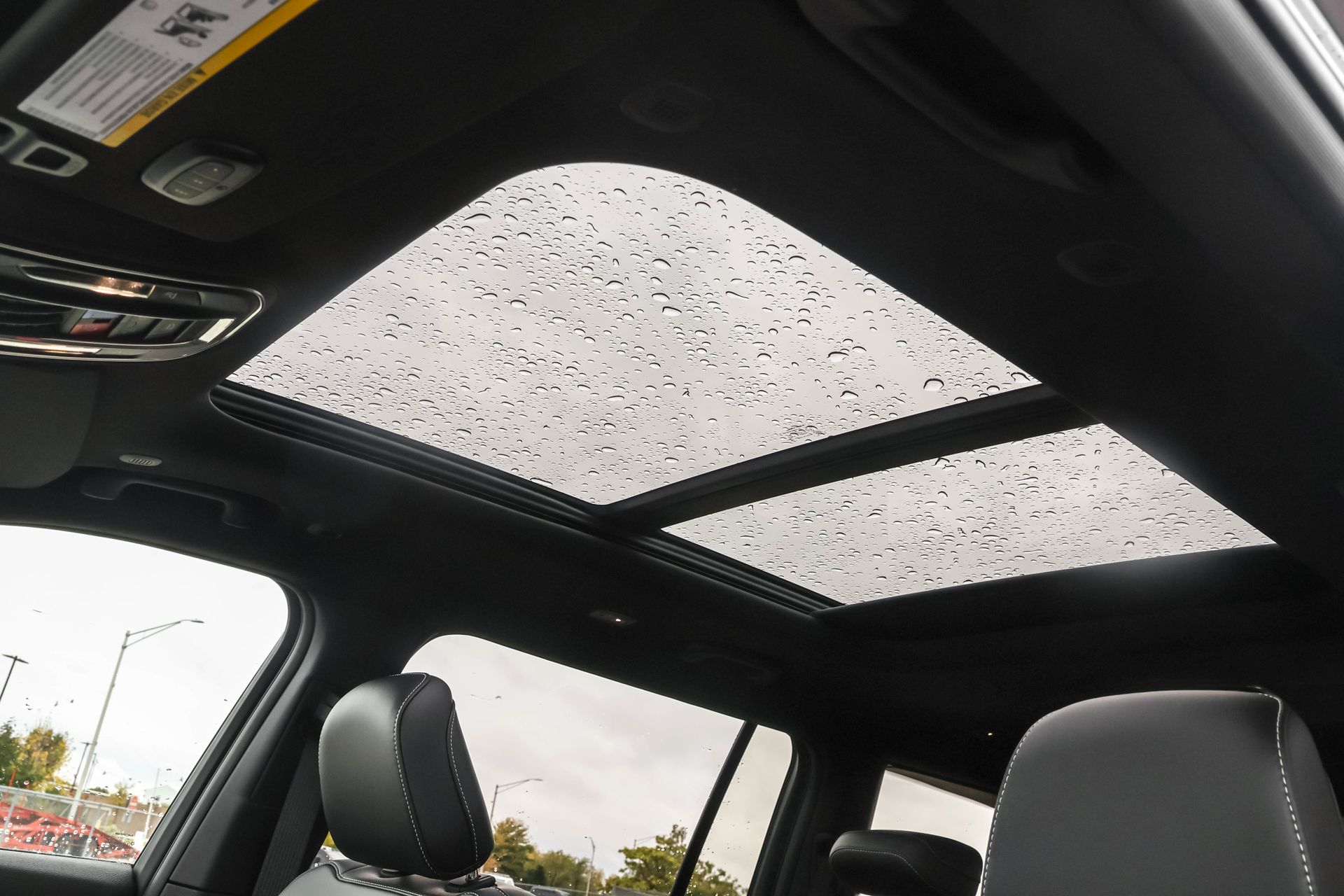 2025 JEEP GRAND CHEROKEE L - Image 5