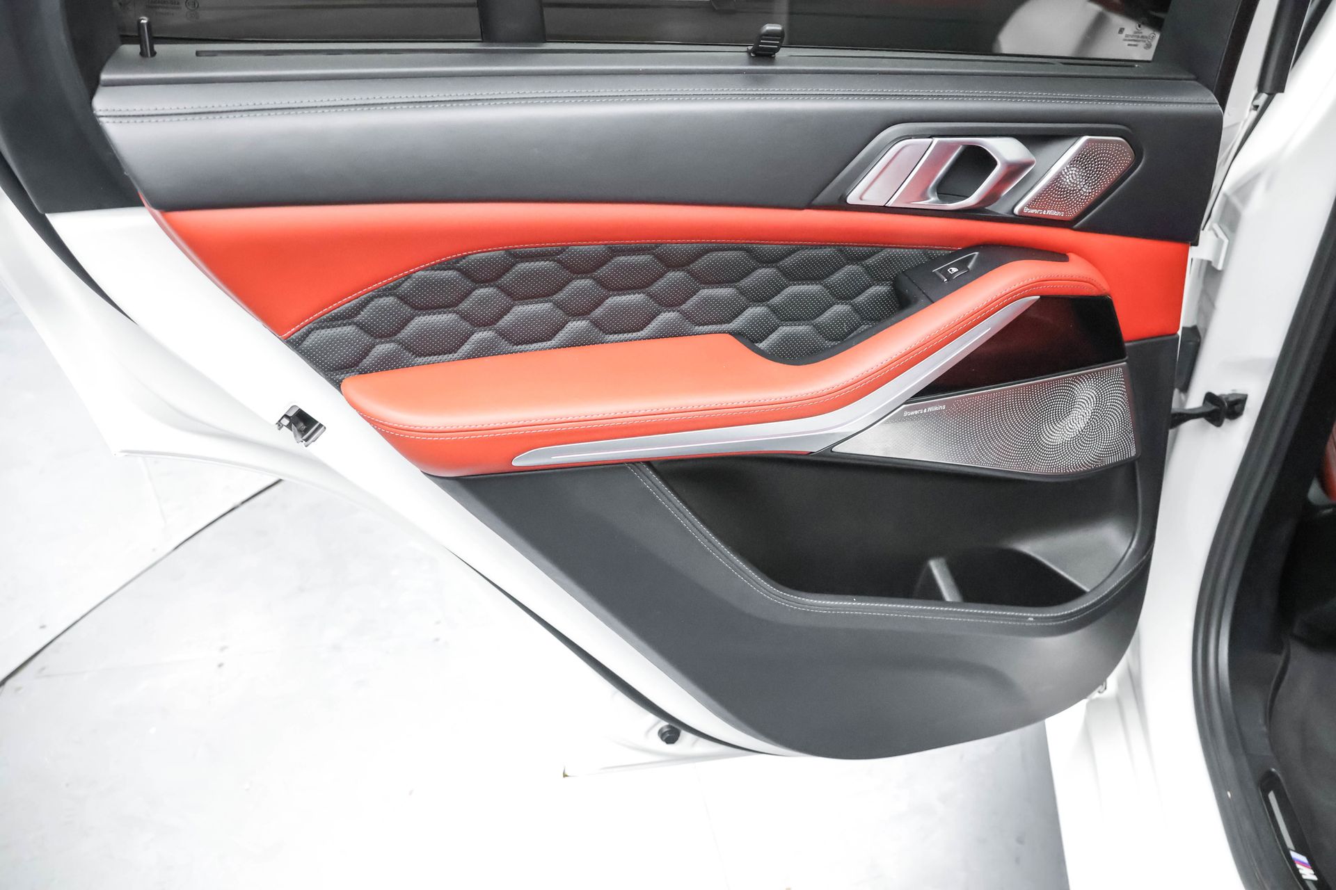 2020 BMW X5 - Image 30