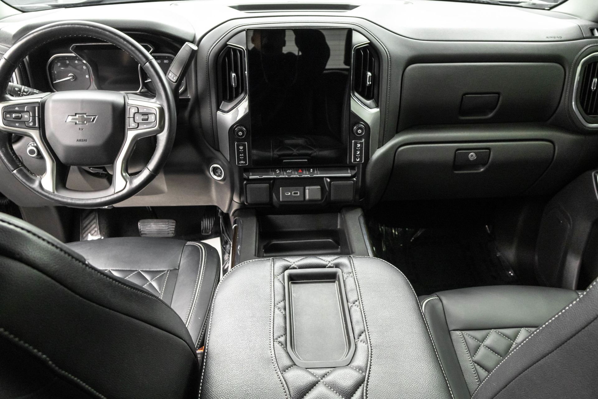 2021 CHEVROLET SILVERADO - Image 34