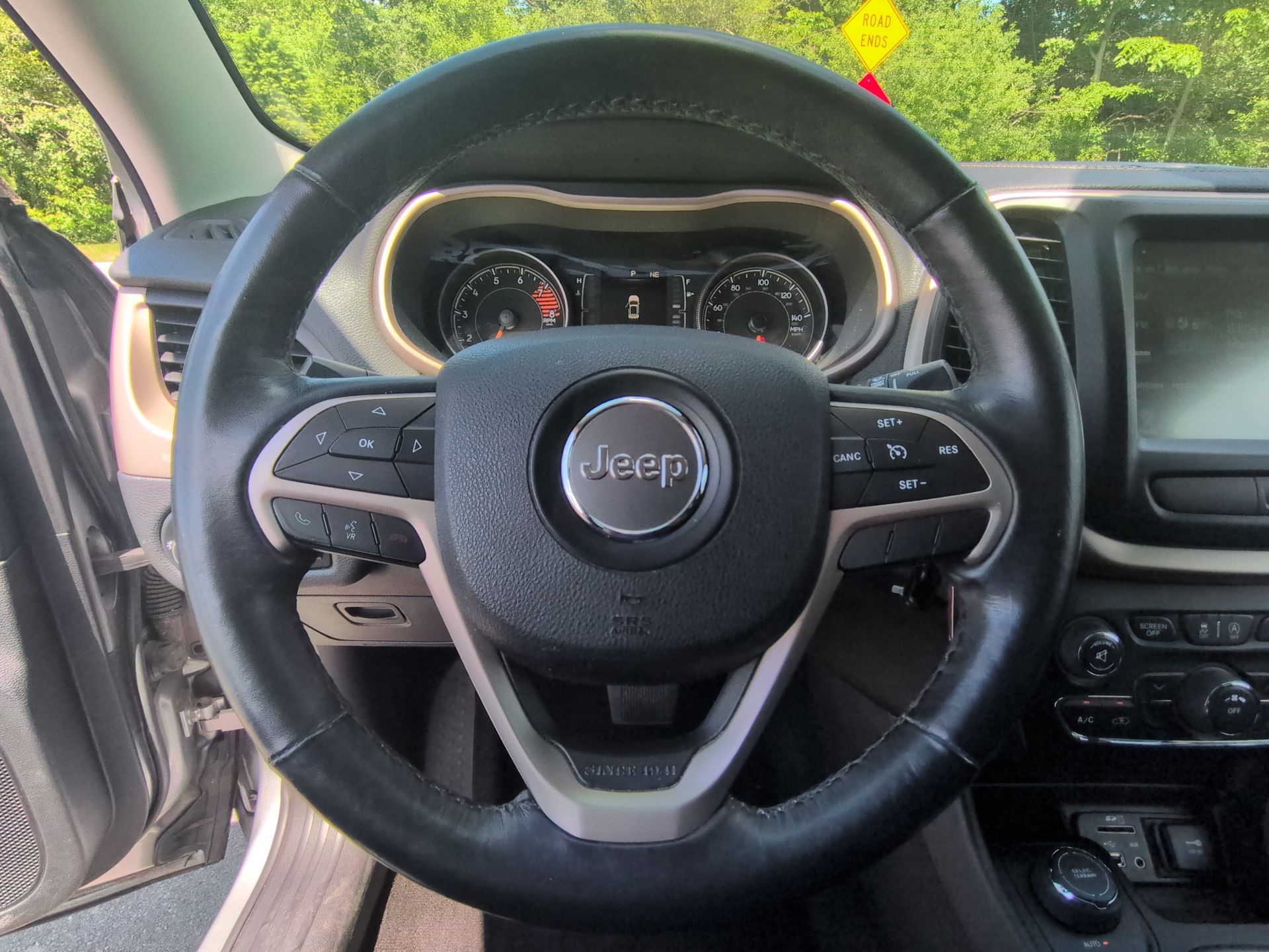 used 2016 Jeep Cherokee car, priced at $9,270
