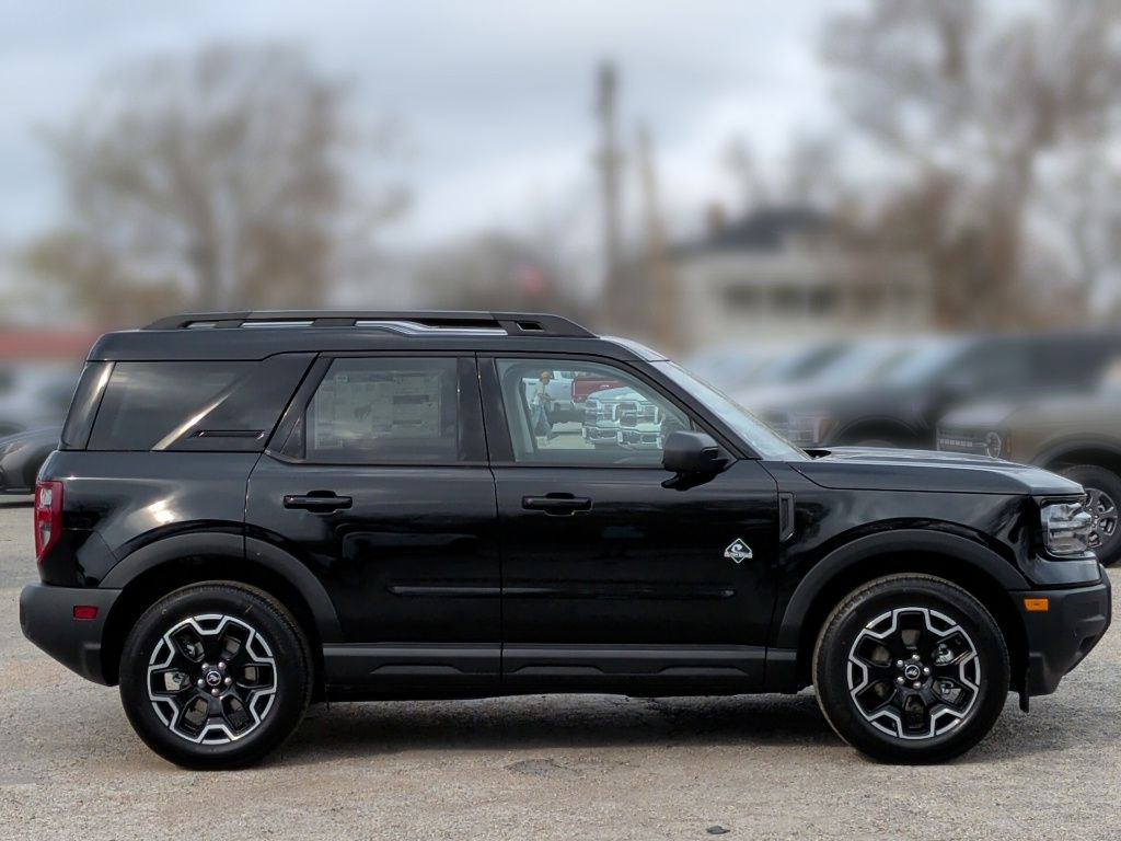 2025 Ford Bronco Sport Outer Banks - 5