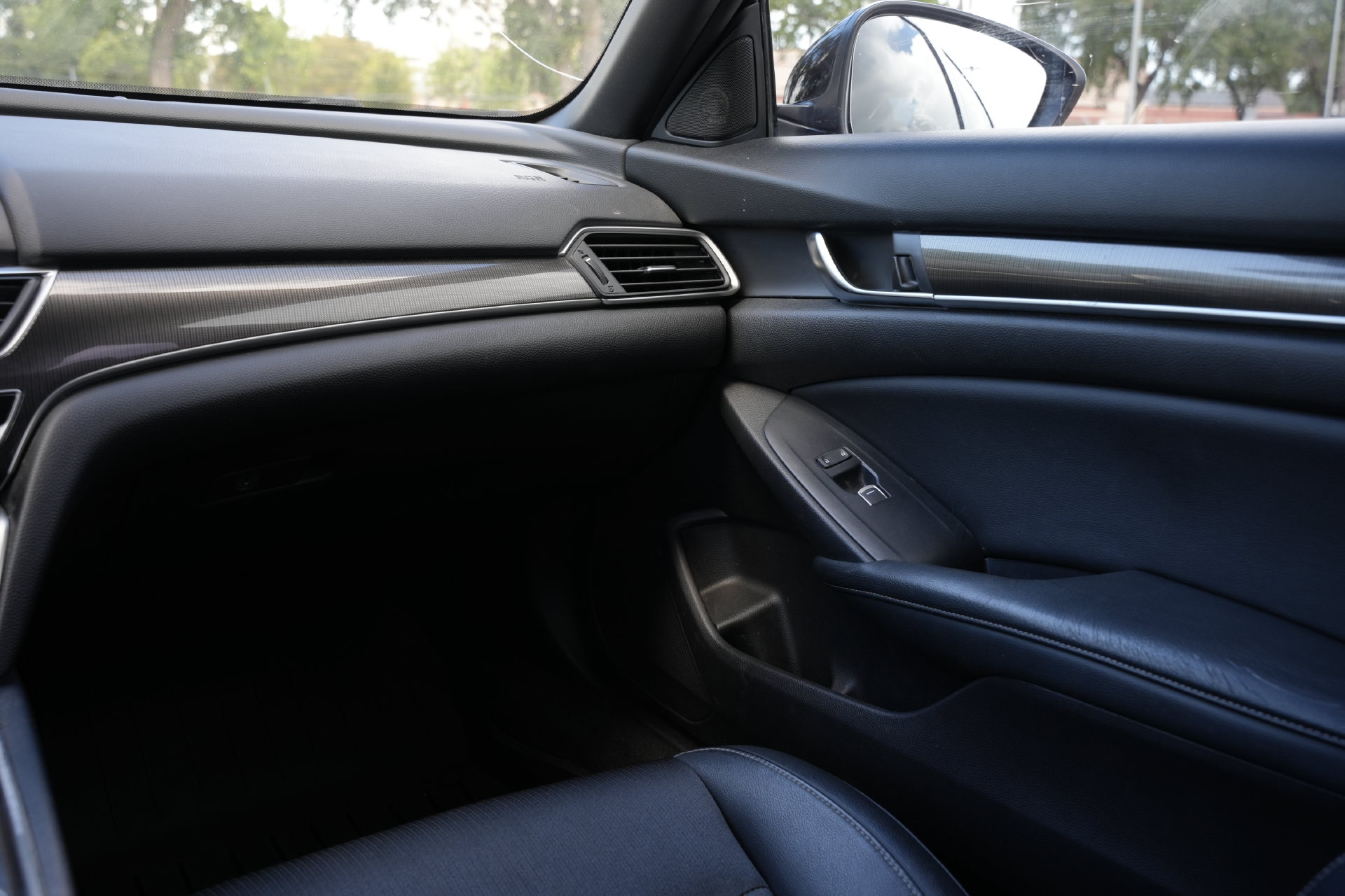 2018 Honda Accord Sport Black at Community Honda