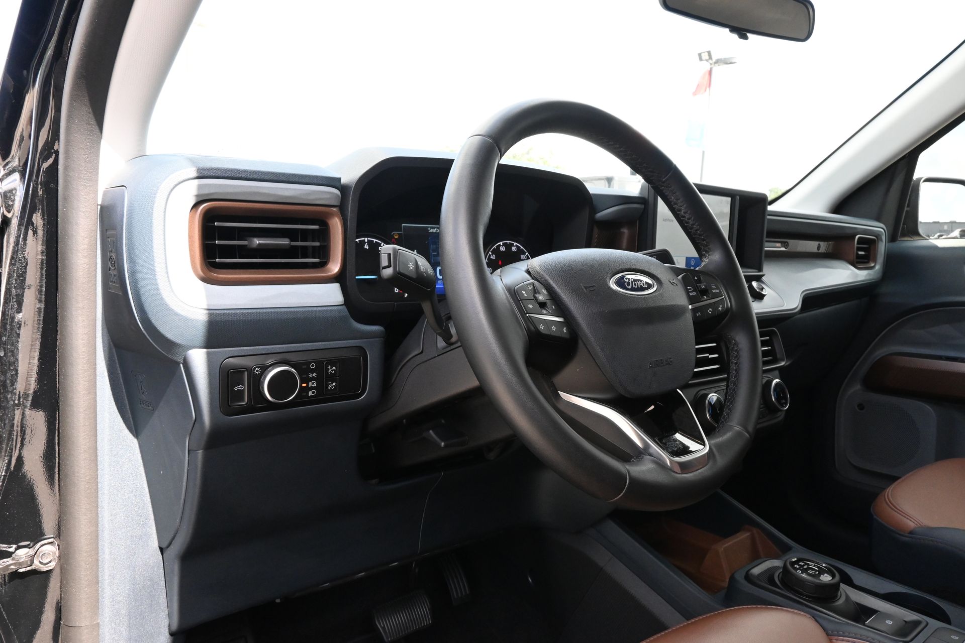2024 Ford Maverick Lariat Black at DeMontrond Mazda