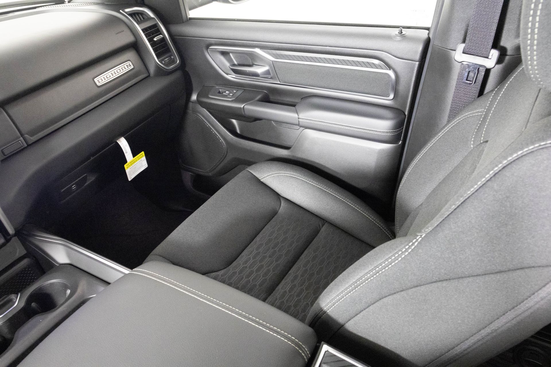 2026 RAM 1500 - Image 31