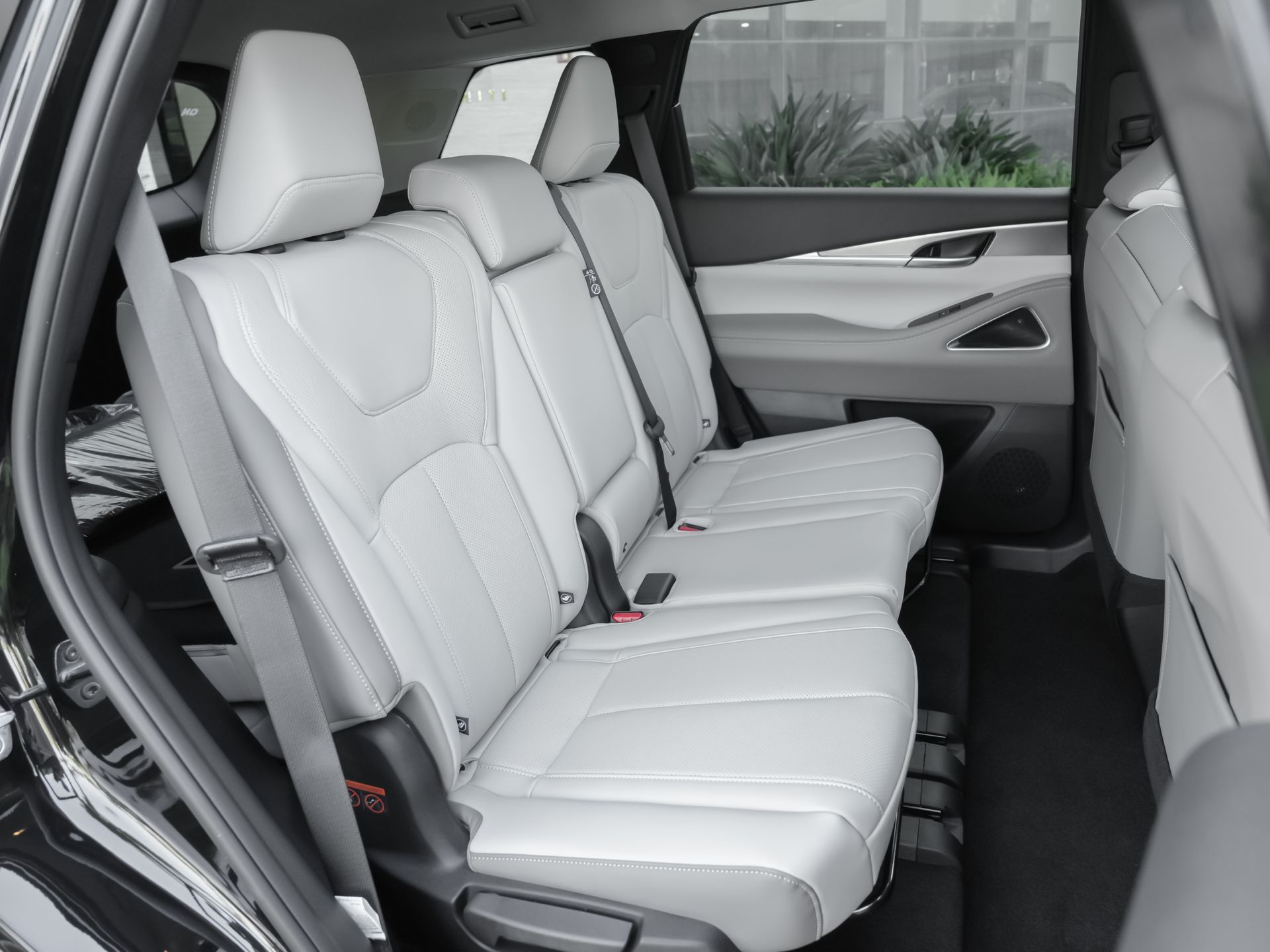 new 2027 INFINITI QX60 car, priced at $53,959