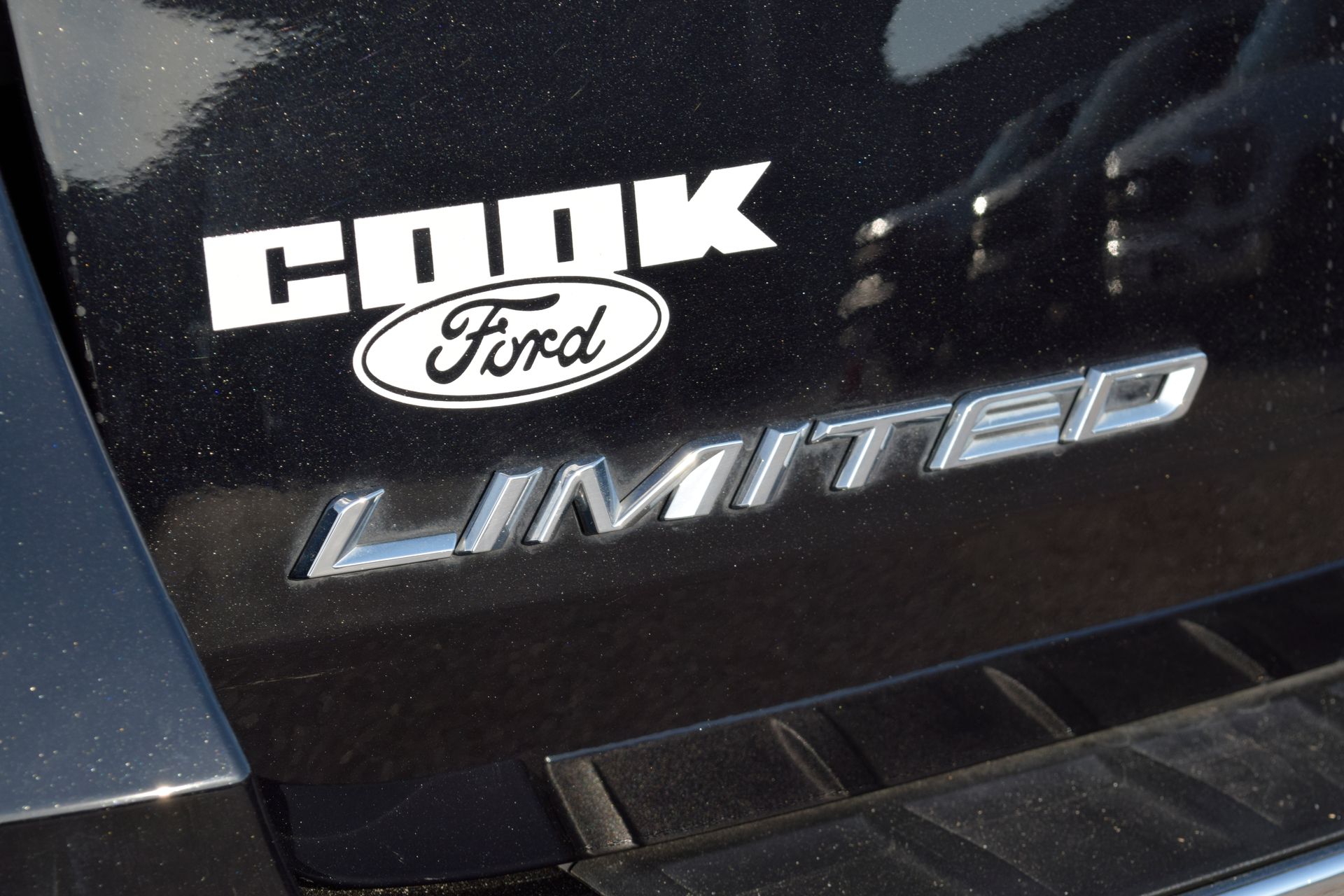 2023 Ford Explorer Limited Black at North Houston Mitsubishi