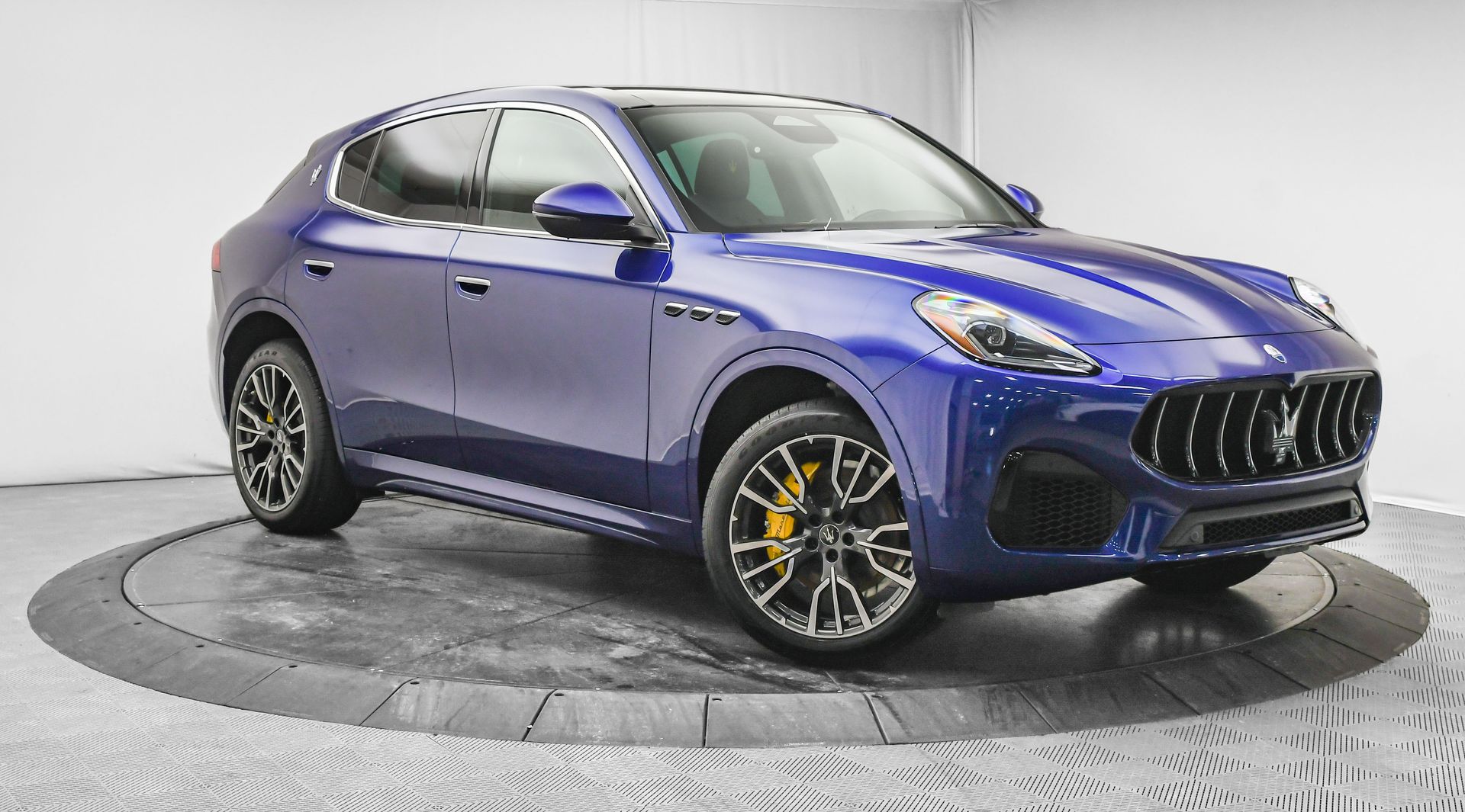 2025 Maserati Grecale Base