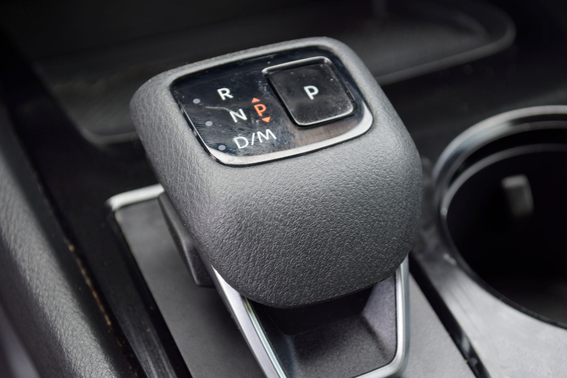 2023 Nissan Rogue SV Silver at Baytown Hyundai