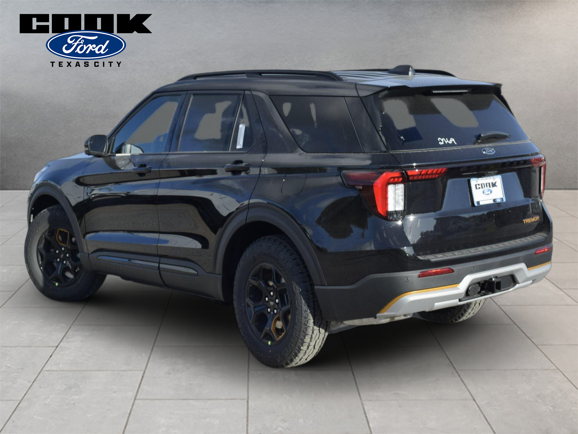 2026 Ford Explorer Tremor - 3
