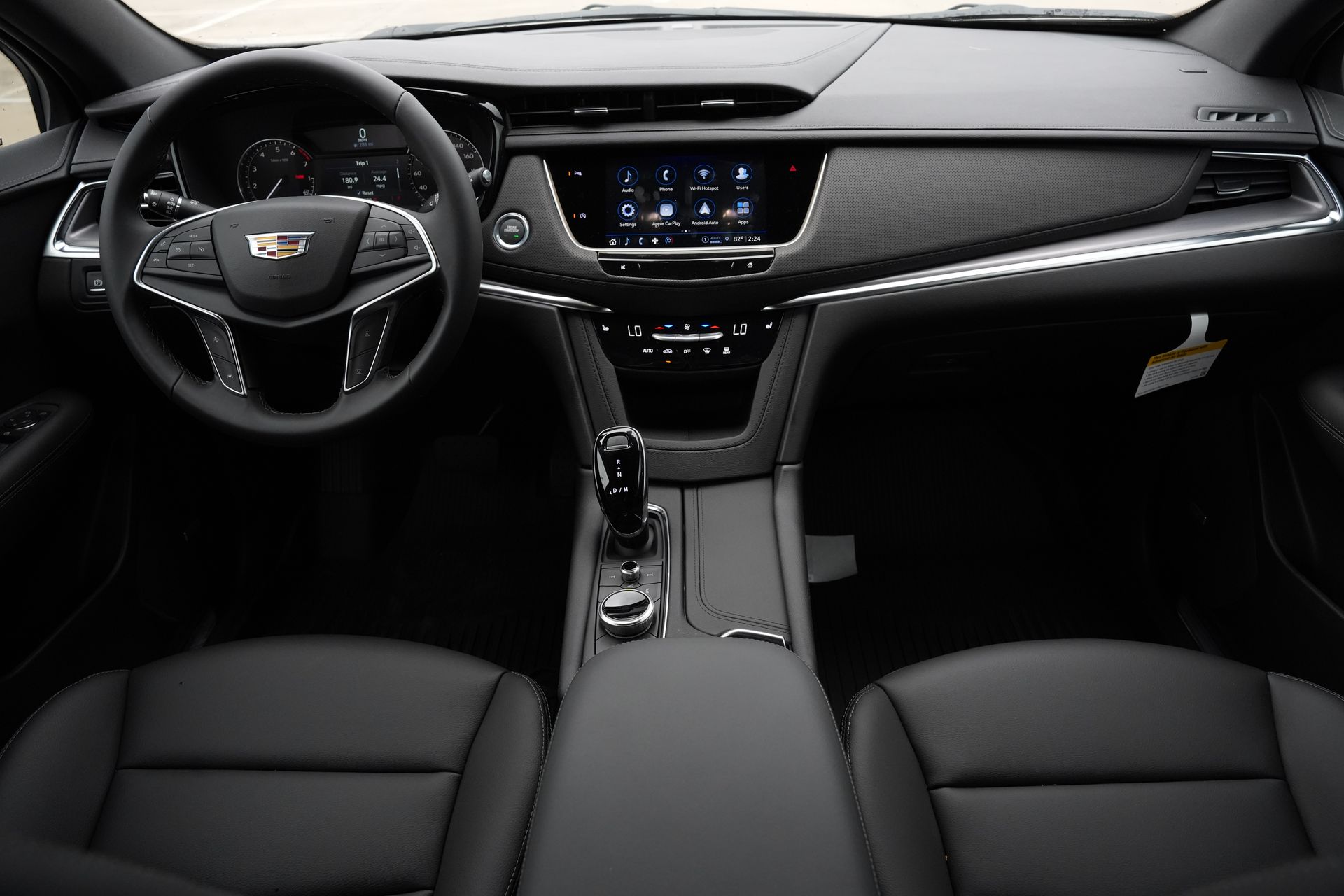 View vehicle photo 7