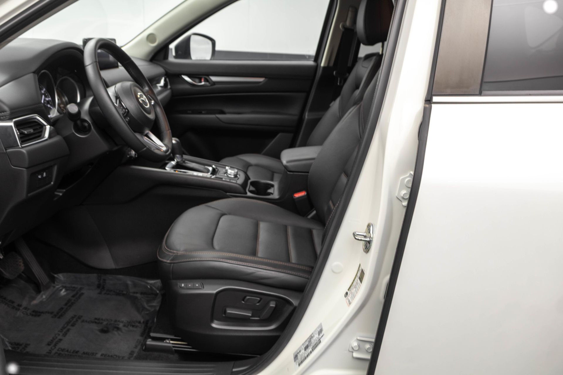 2023 MAZDA CX-5 - Image 6