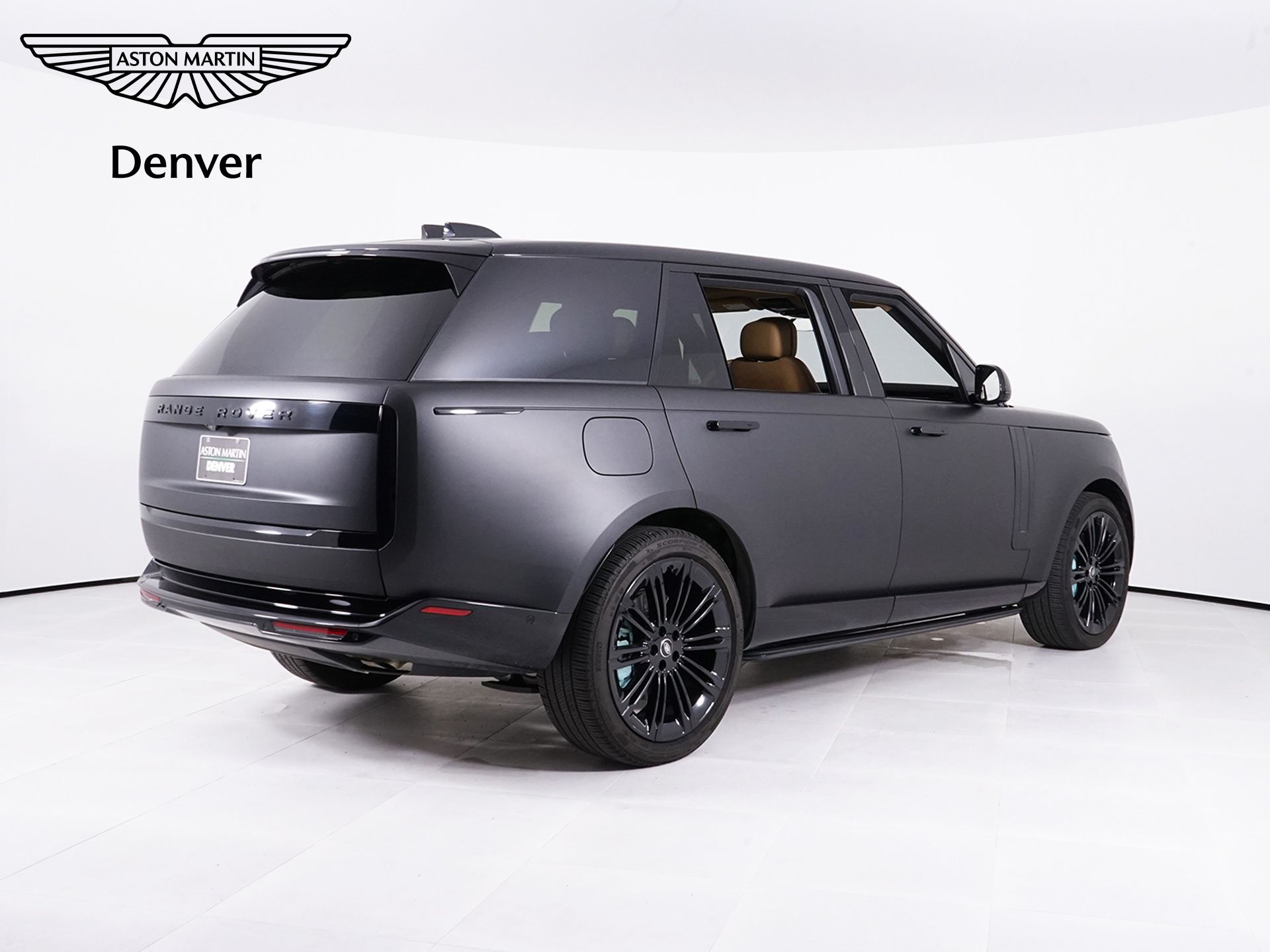 2025 Land Rover Range Rover 4.4 SE LWB 7's photo