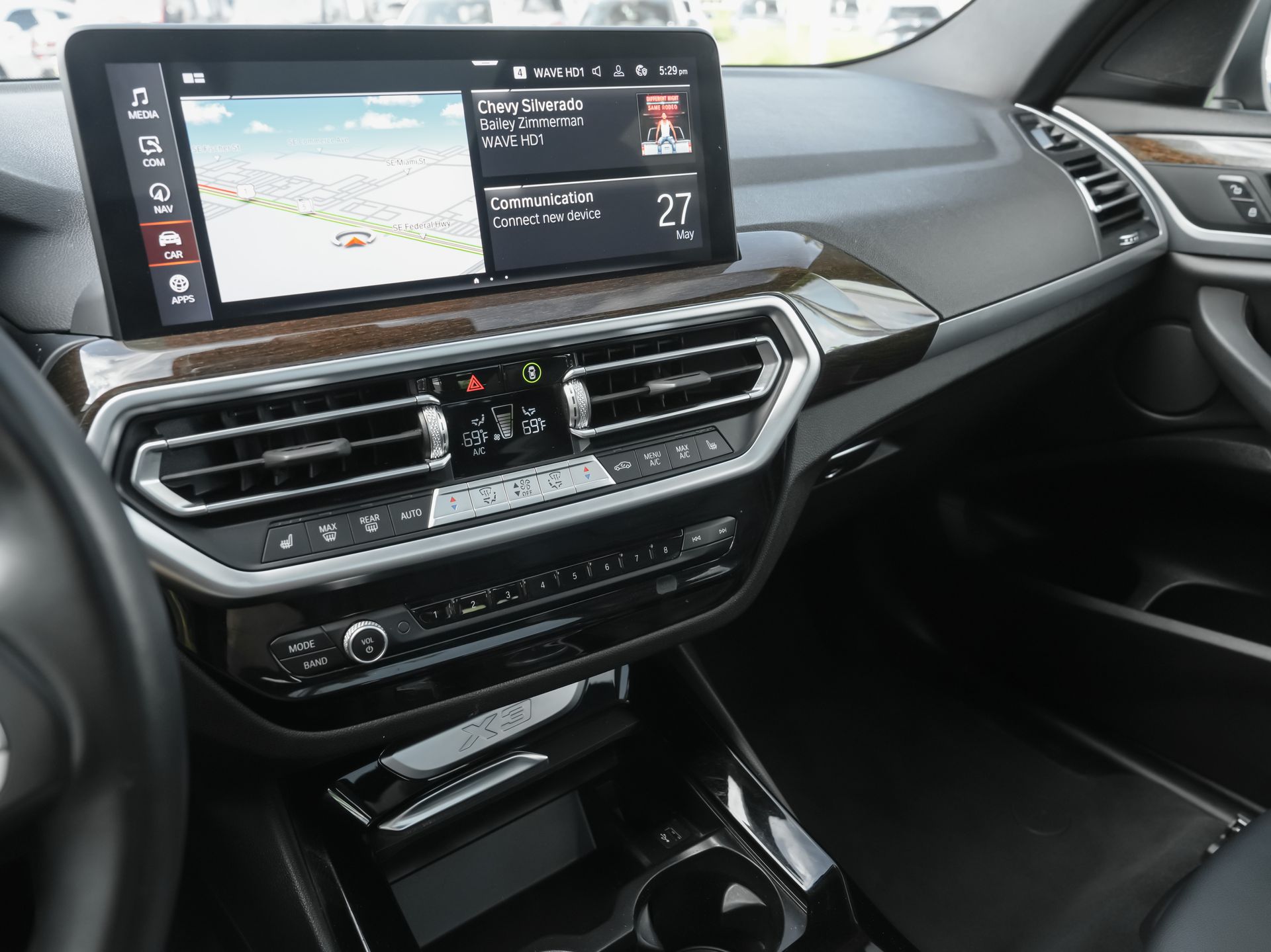 used 2023 BMW X3 car, priced at $33,750