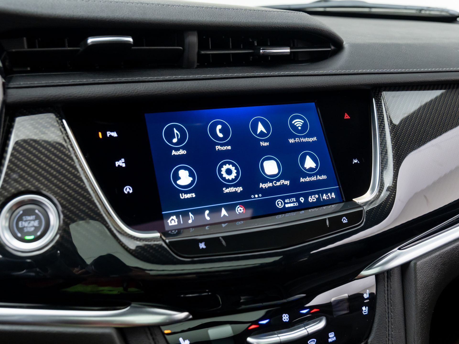 2025 Cadillac XT6 Sport photo