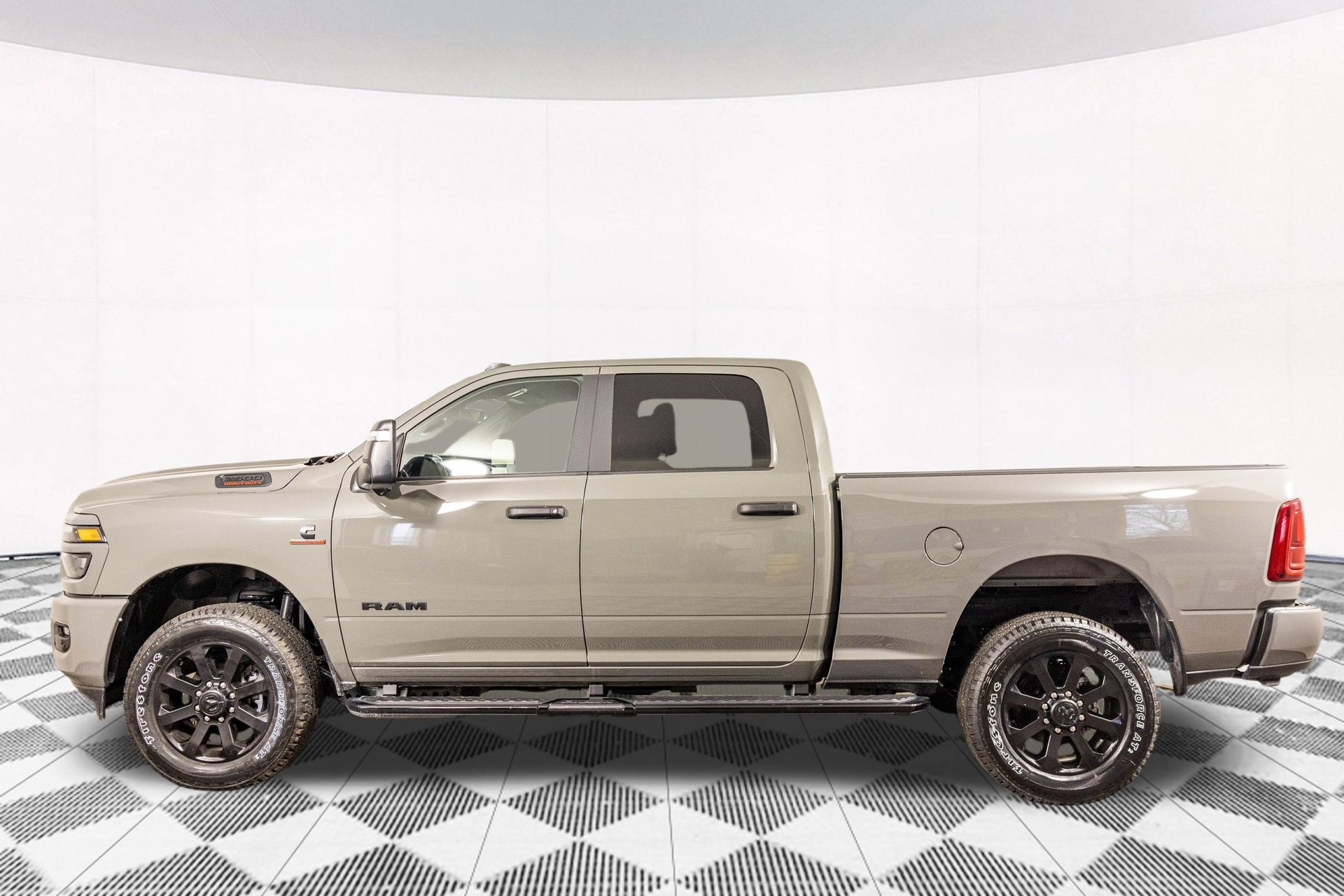 2026 RAM 2500 - Image 12