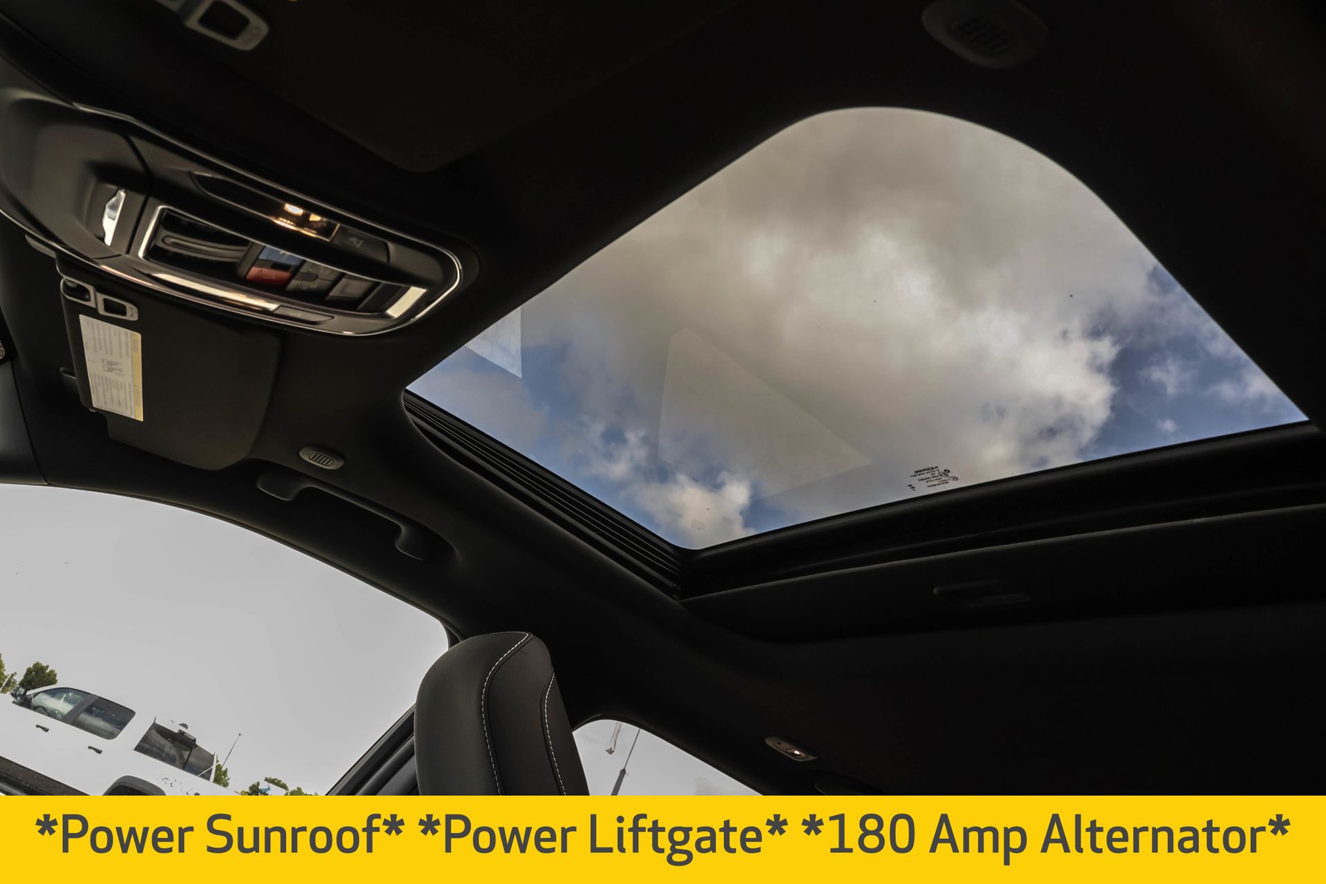 2025 JEEP GRAND CHEROKEE - Image 7