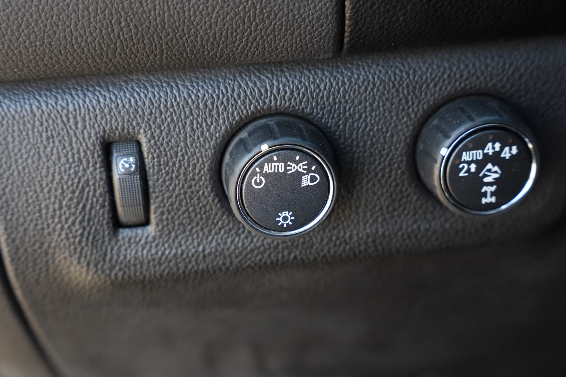 2019 Chevrolet Colorado ZR2 Black at EAG Ford Navasota