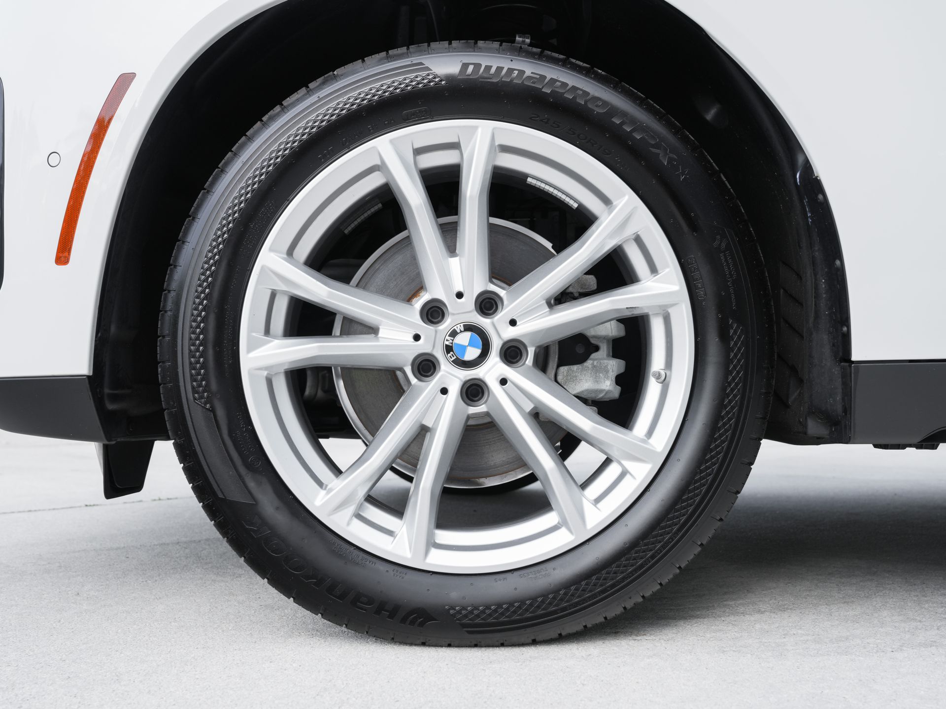 2025 BMW X3 30 - Photo 32