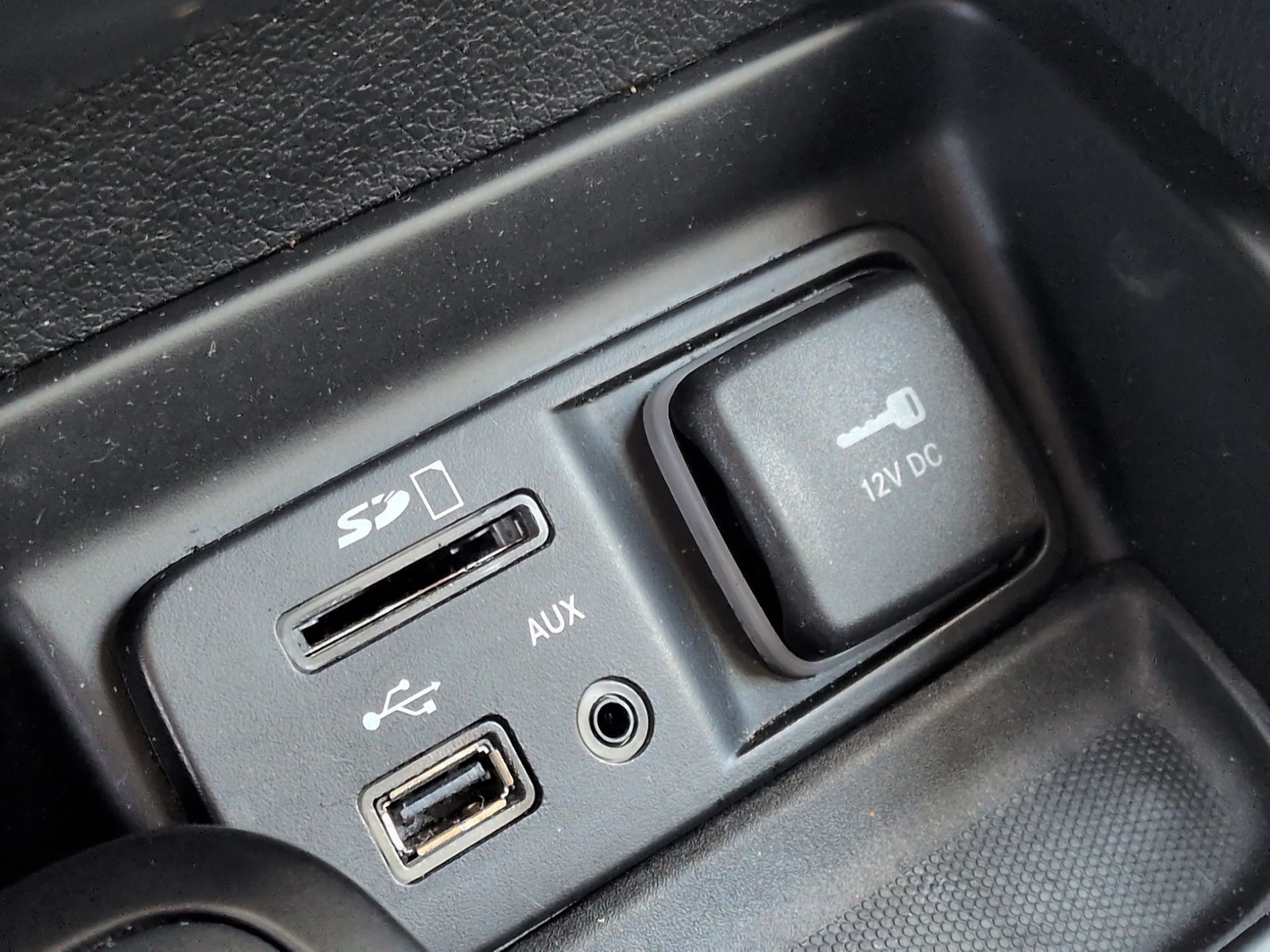 used 2016 Jeep Cherokee car, priced at $9,270