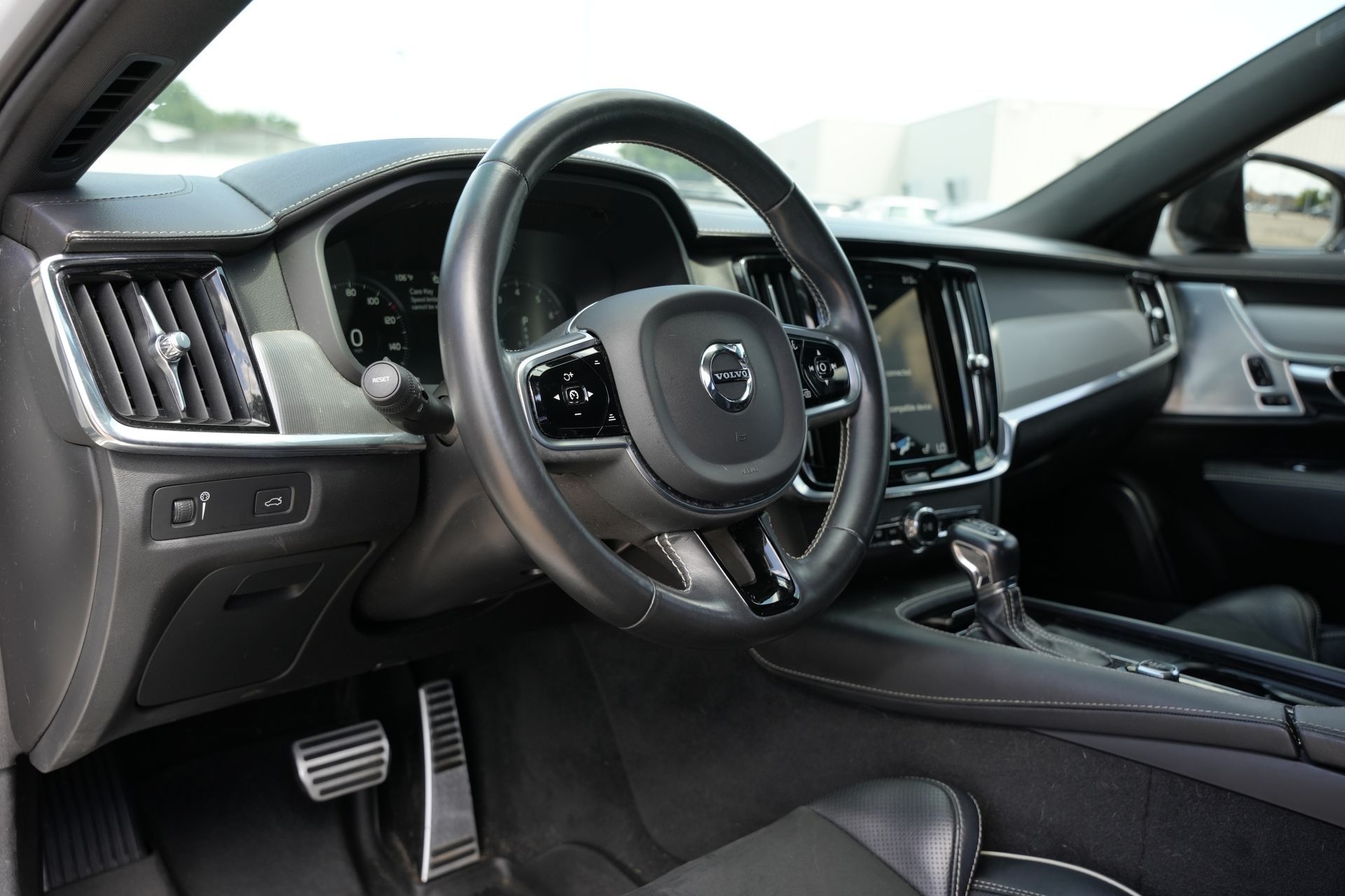 2021 Volvo S90 T6 R-Design - 10