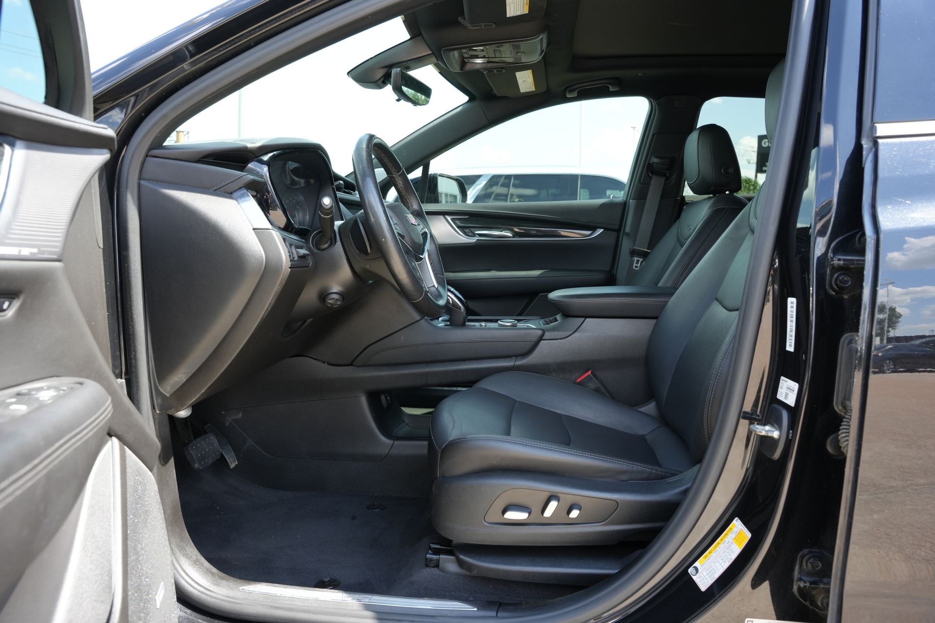 2020 Cadillac XT5 Premium Luxury Black at EAG Ford Navasota