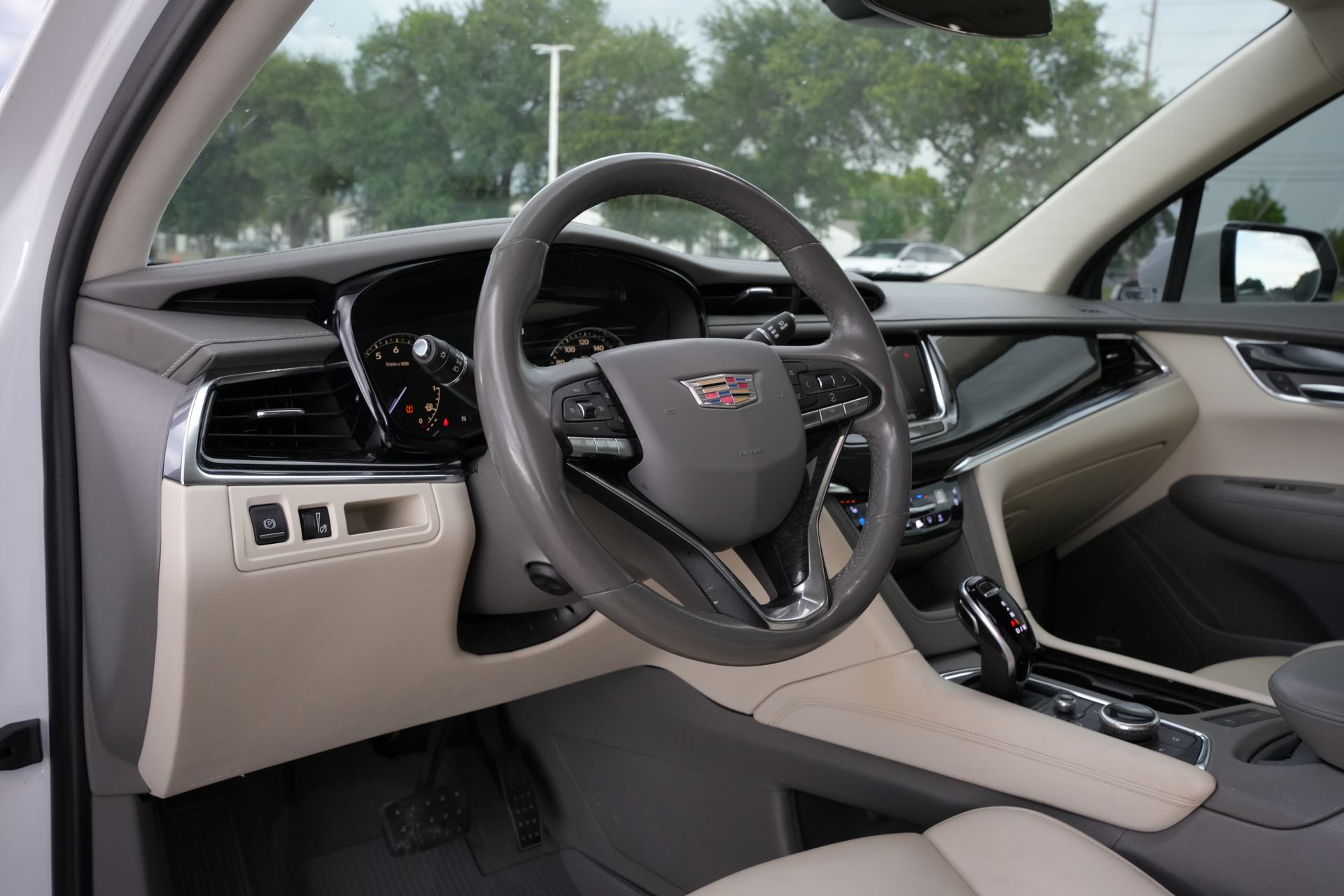2021 Cadillac XT6 Premium Luxury White at Bayway Cadillac Southwest