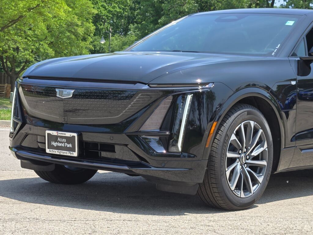 Used 2025 Cadillac LYRIQ Sport 1 with VIN 1GYKPURLXSZ308763 for sale in Highland Park, IL