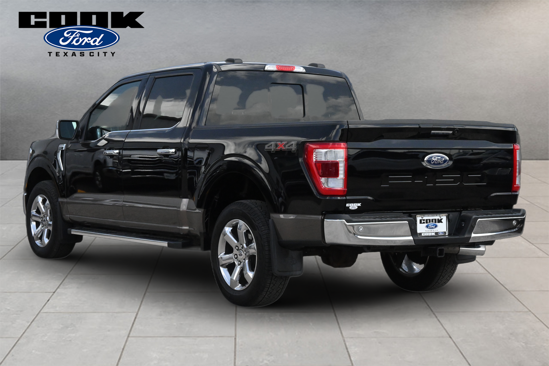 2022 Ford F-150 Lariat Black at AutoSavvy Houston Southwest
