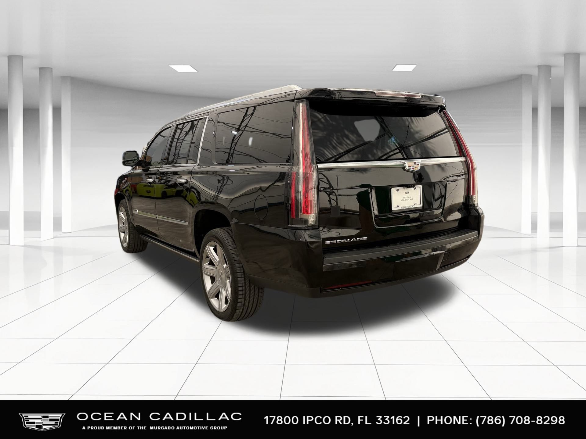 2018 Cadillac Escalade ESV Premium 3