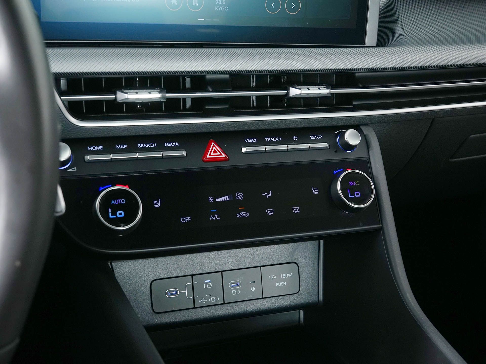 2025 Hyundai Sonata SEL - Photo 26