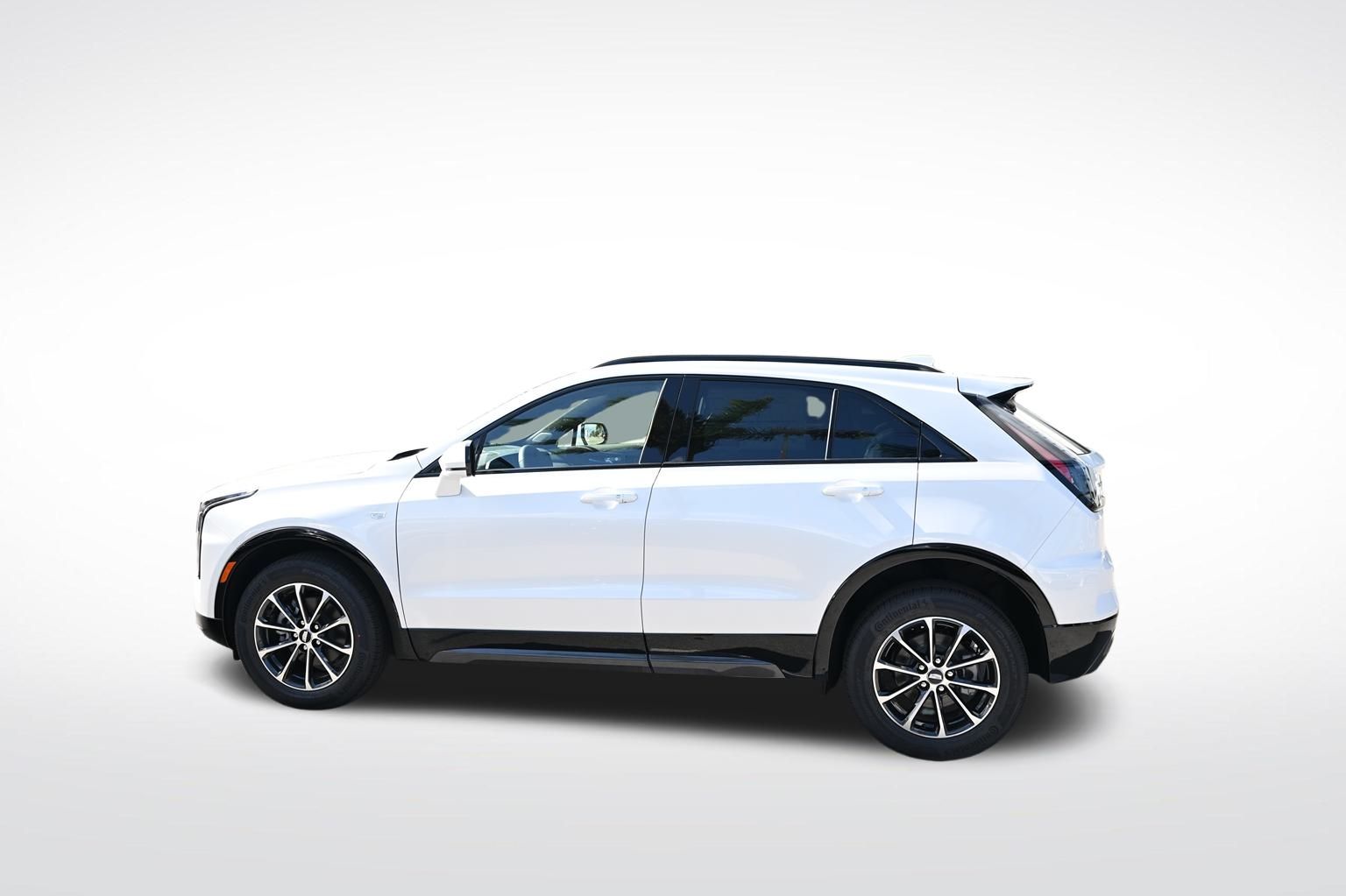 2024 Cadillac XT4 Sport 2