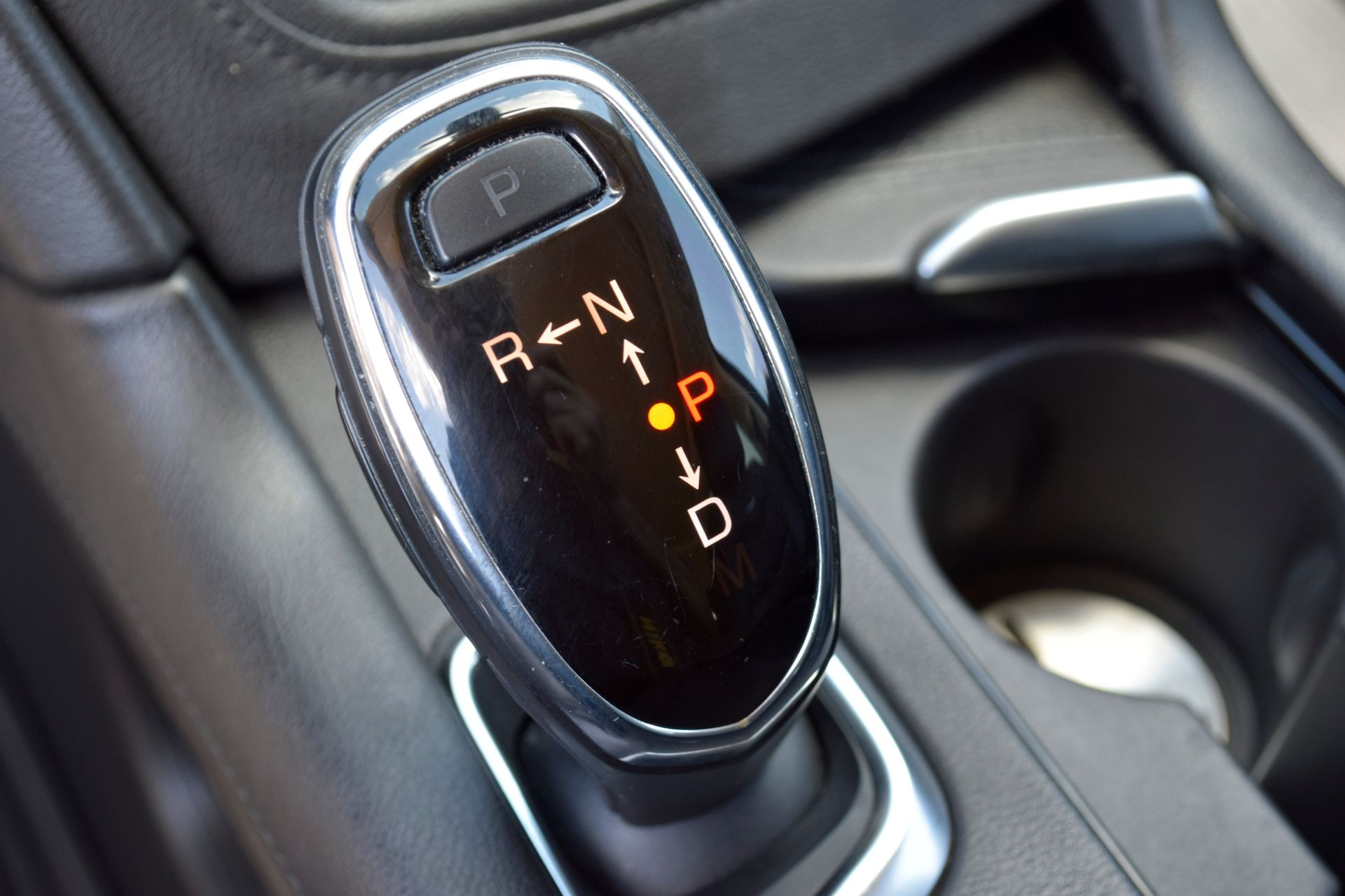 2018 Cadillac XT5 Luxury Silver at DeMontrond Ford