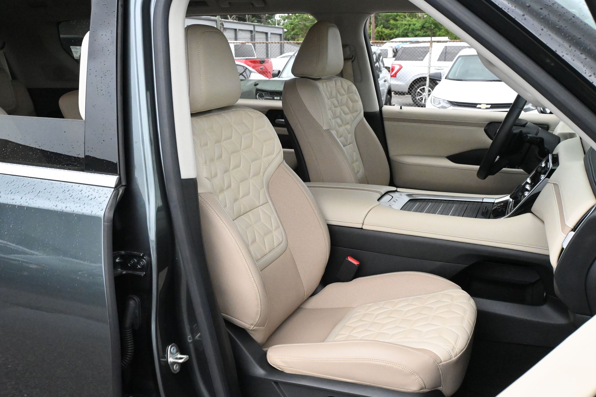 2025 Nissan Armada Platinum White at Central Houston Nissan