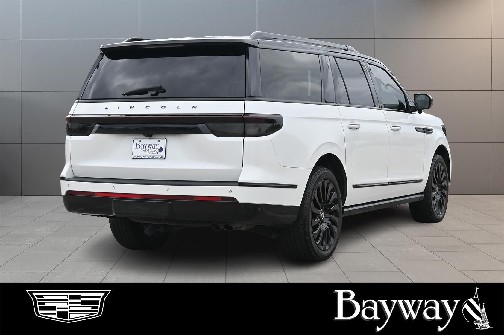 2022 Lincoln Navigator L Black Label White at Classic Chevrolet Galveston