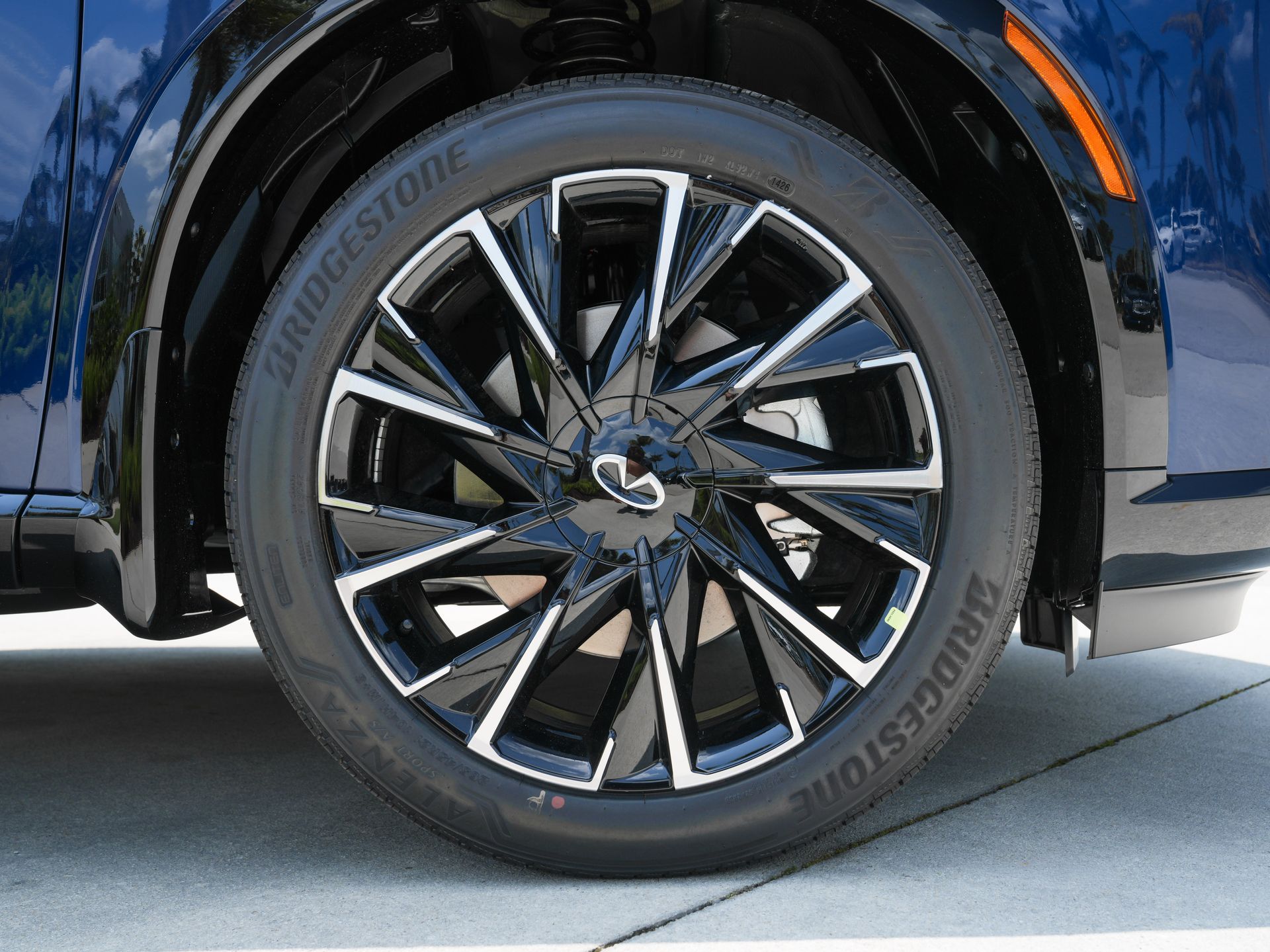new 2027 INFINITI QX65 car, priced at $65,210