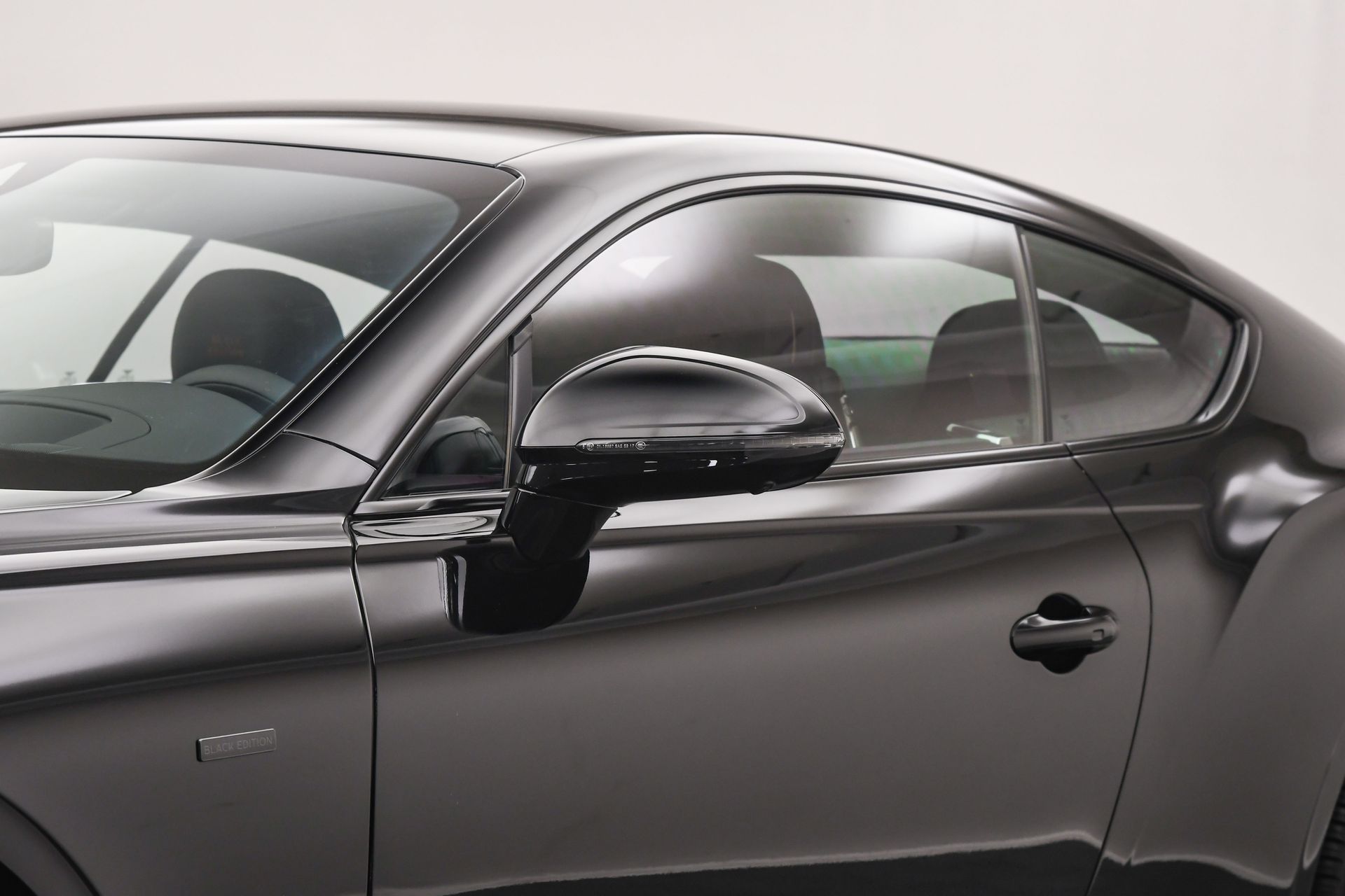2025 Bentley Continental GT Black Edition - Photo 19