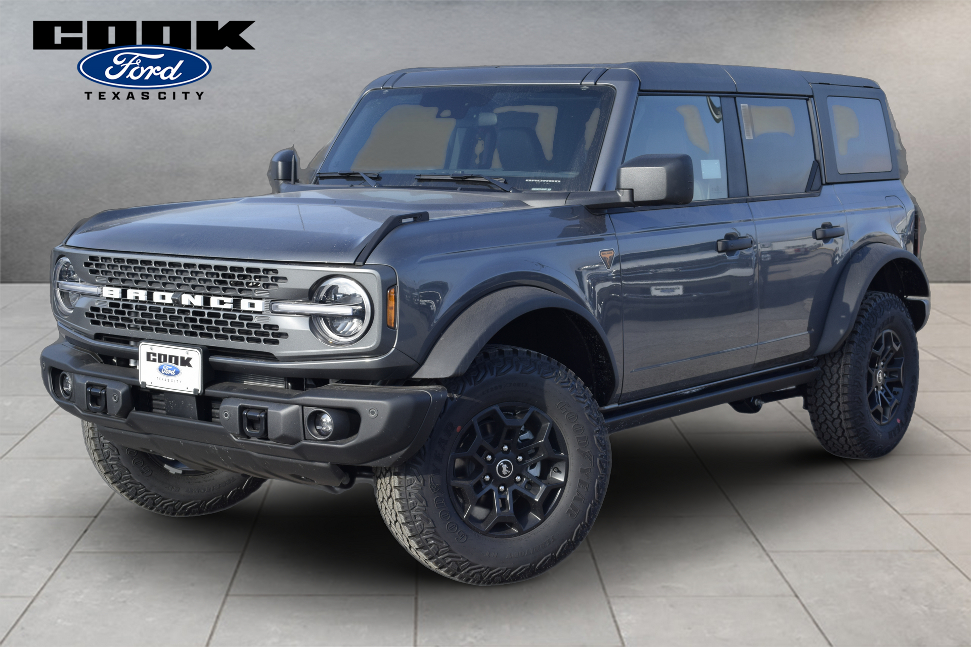 2026 Ford Bronco Badlands Gray at Legacy Ford