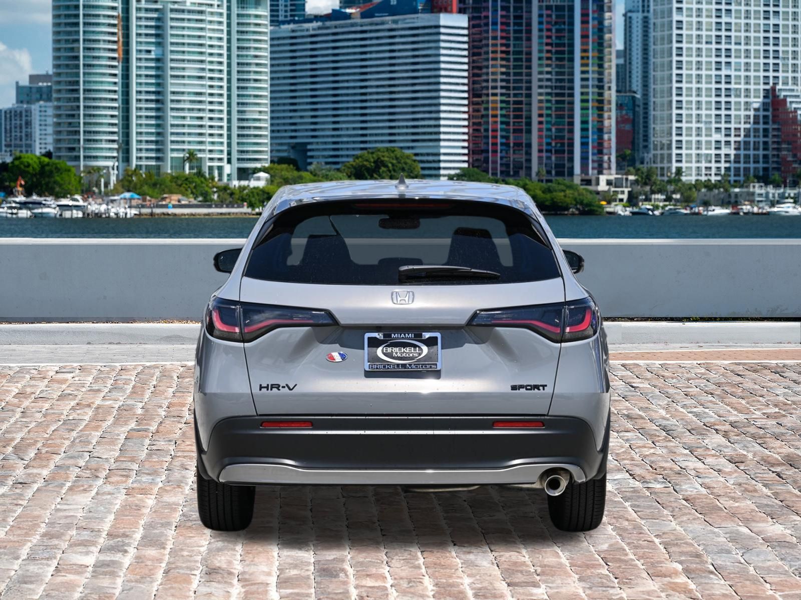 View vehicle photo 6