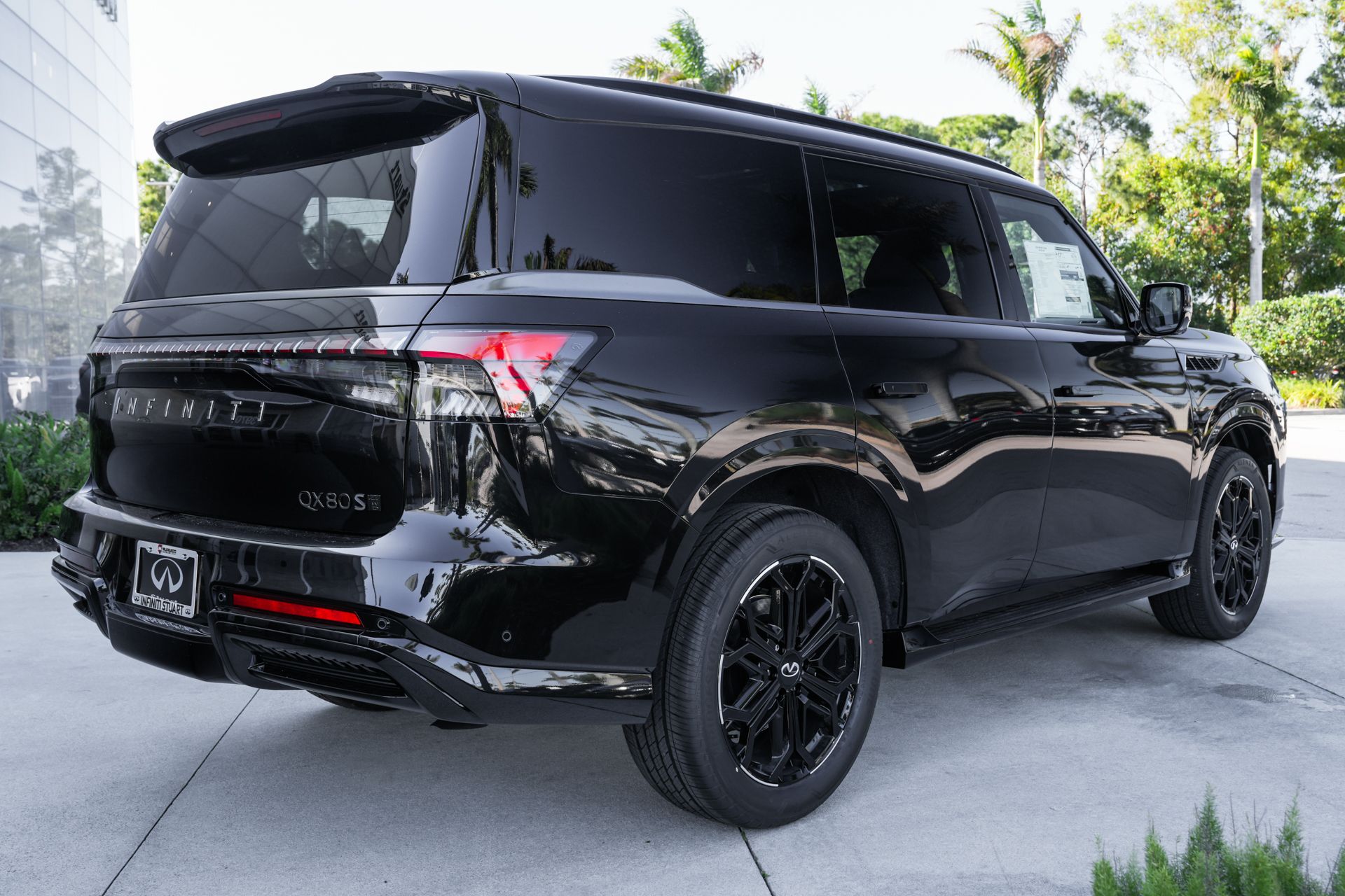 new 2026 INFINITI QX80 car, priced at $89,330