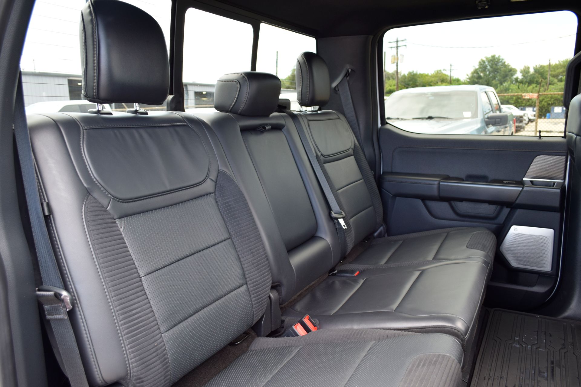 2022 Ford F-150 Raptor White at Martin Chrysler Dodge Jeep Ram