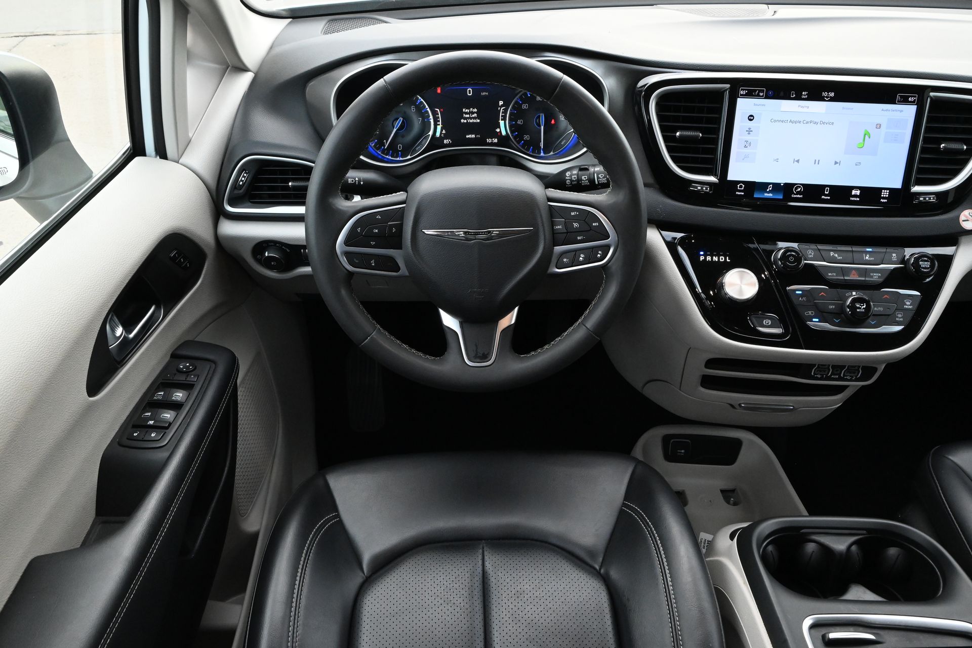 2023 Chrysler Pacifica Touring L White at Durrett Motor Company