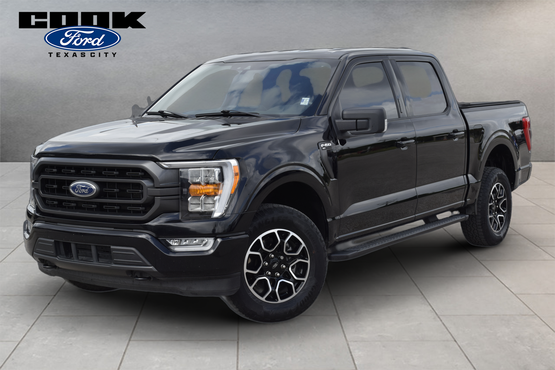 2022 Ford F-150 XLT Black at EAG Ford Navasota
