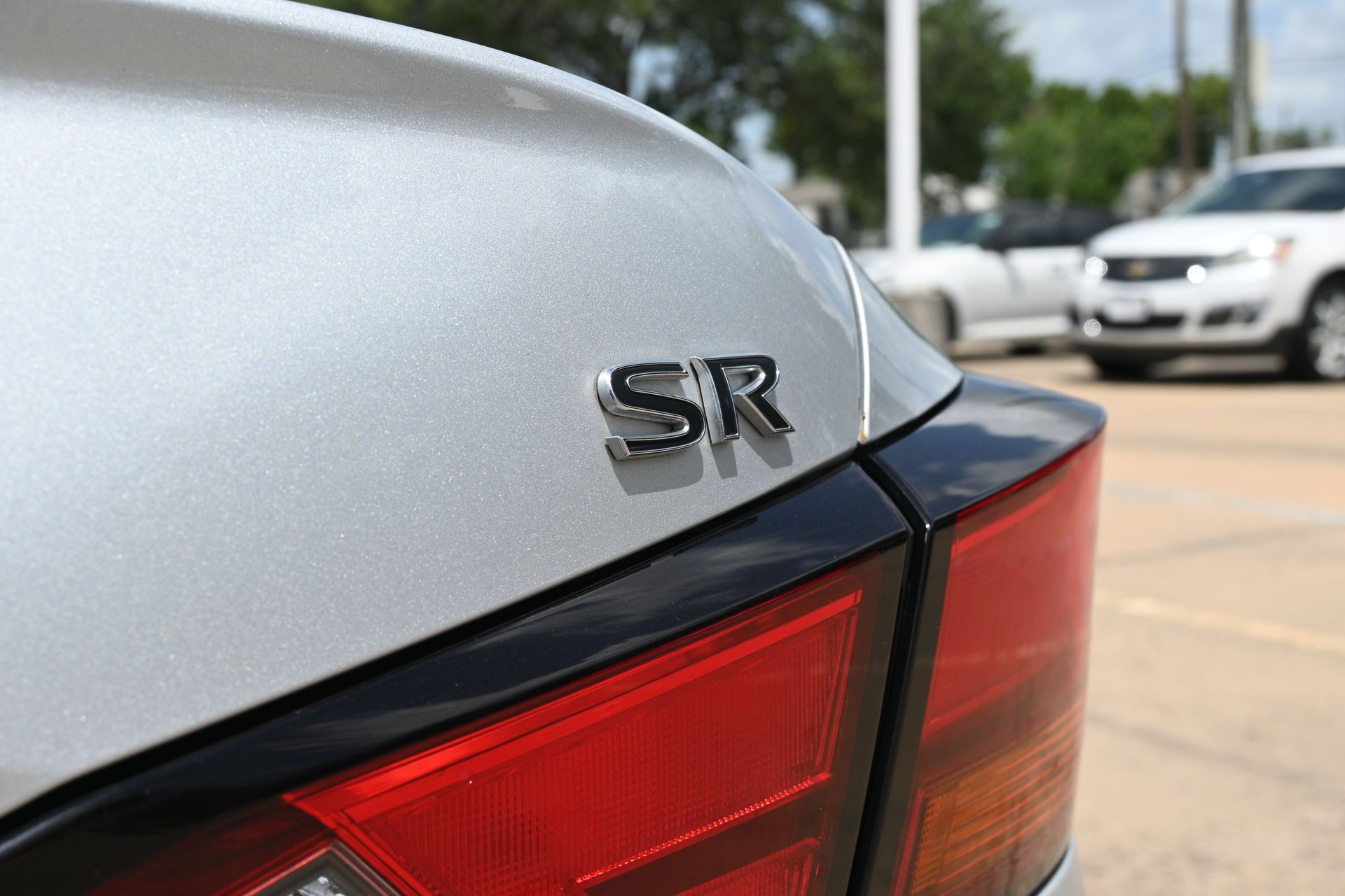 2019 Nissan Altima 2.5 SR Silver at Texan Dodge Chrysler Jeep Ram