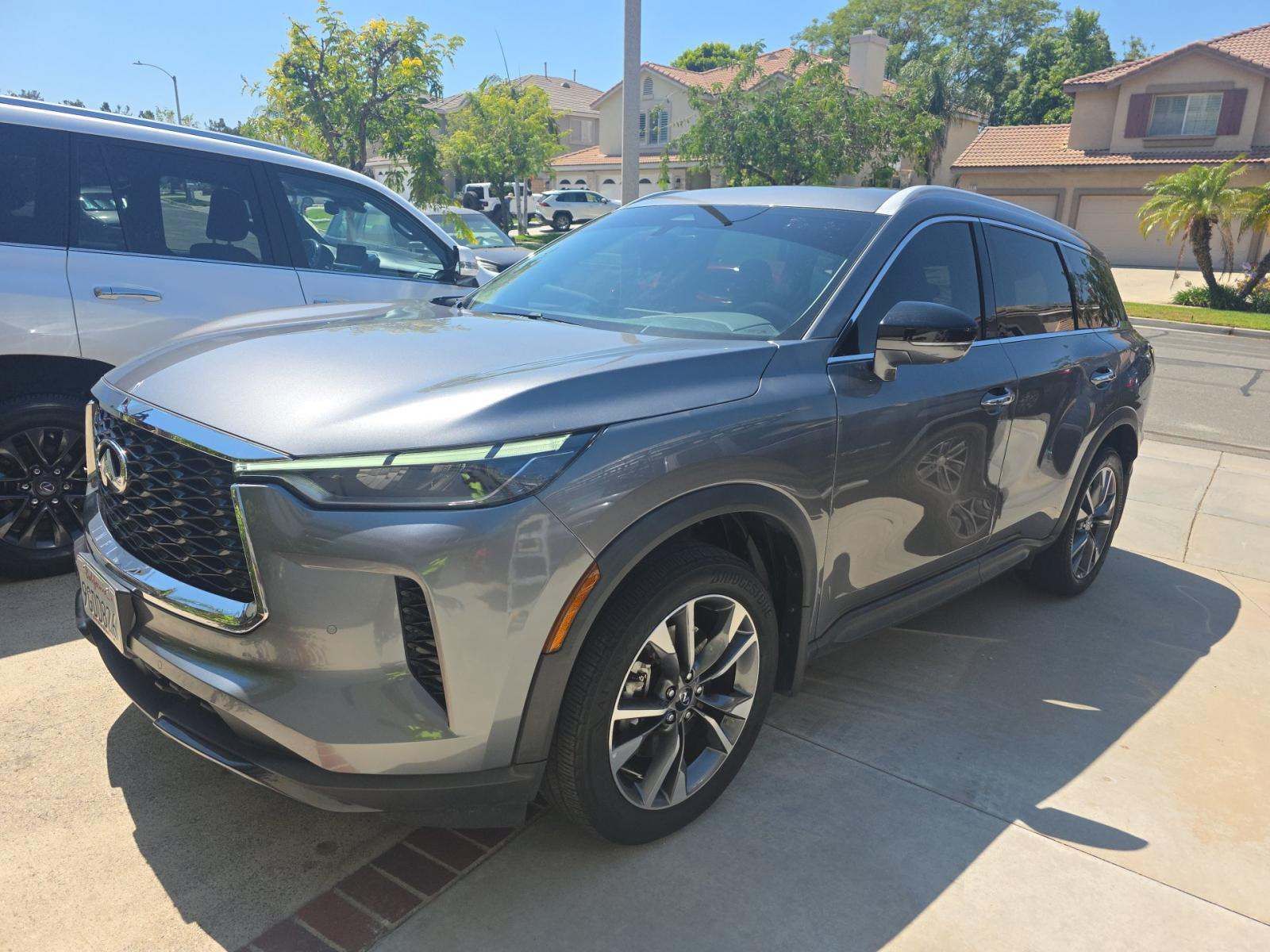 Gray (Graphite Shadow) 2023 INFINITI QX60 SUV / Crossover Front-Wheel Drive 9-Speed Automatic