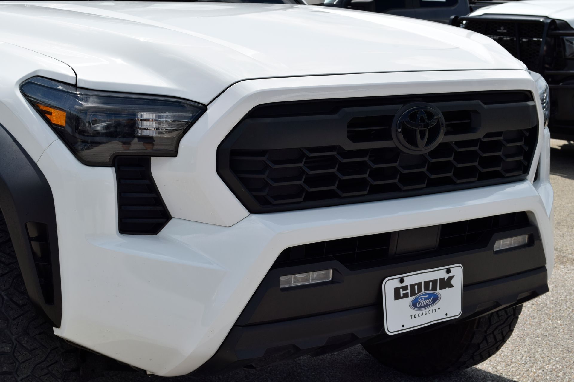 2025 Toyota Tacoma TRD Off-Road White at Don McGill Toyota